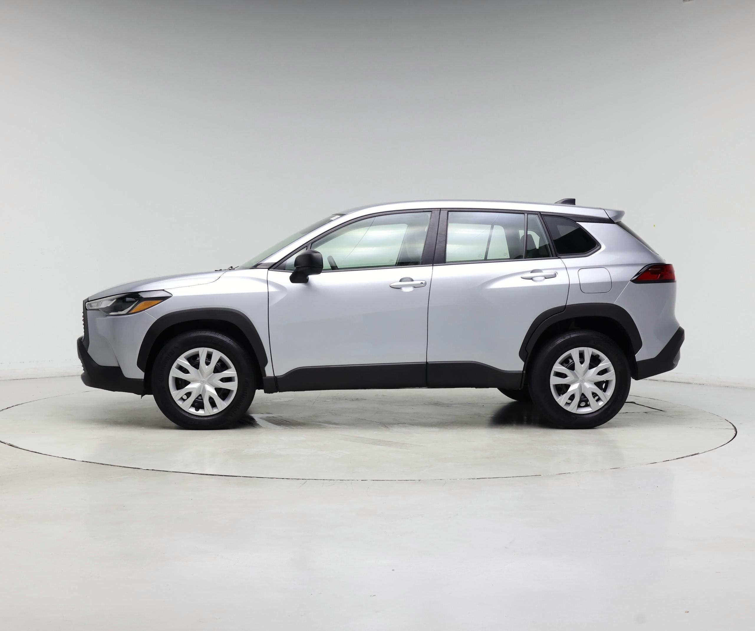 Thumbnail: 2022 Toyota Corolla Cross - 3