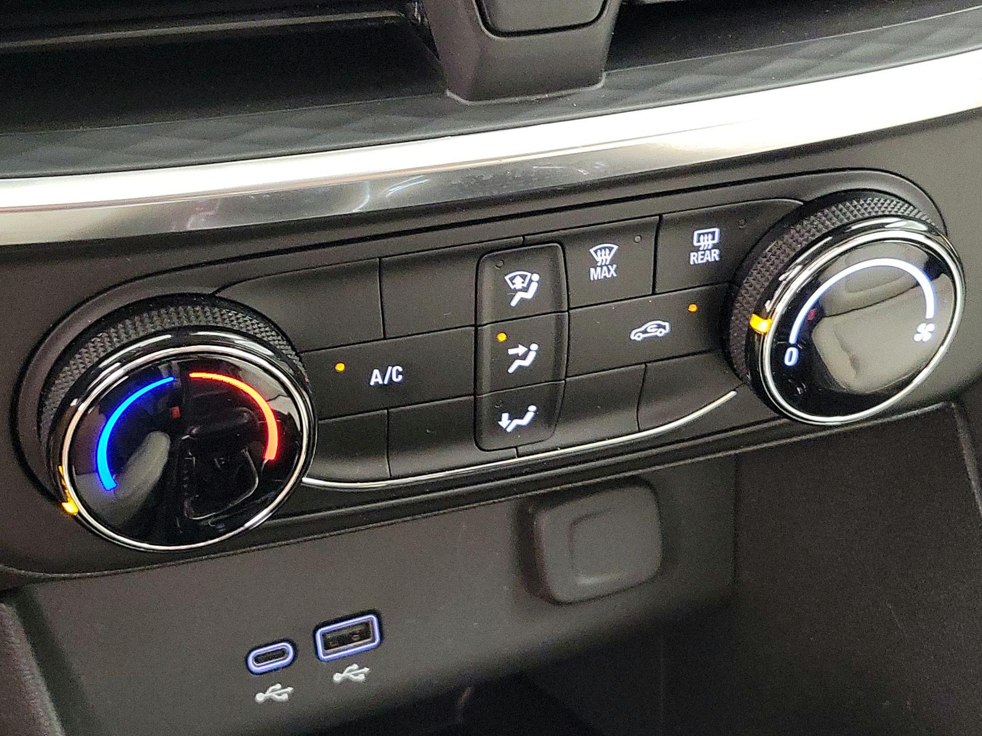 Thumbnail: 2024 Buick Encore GX - 16