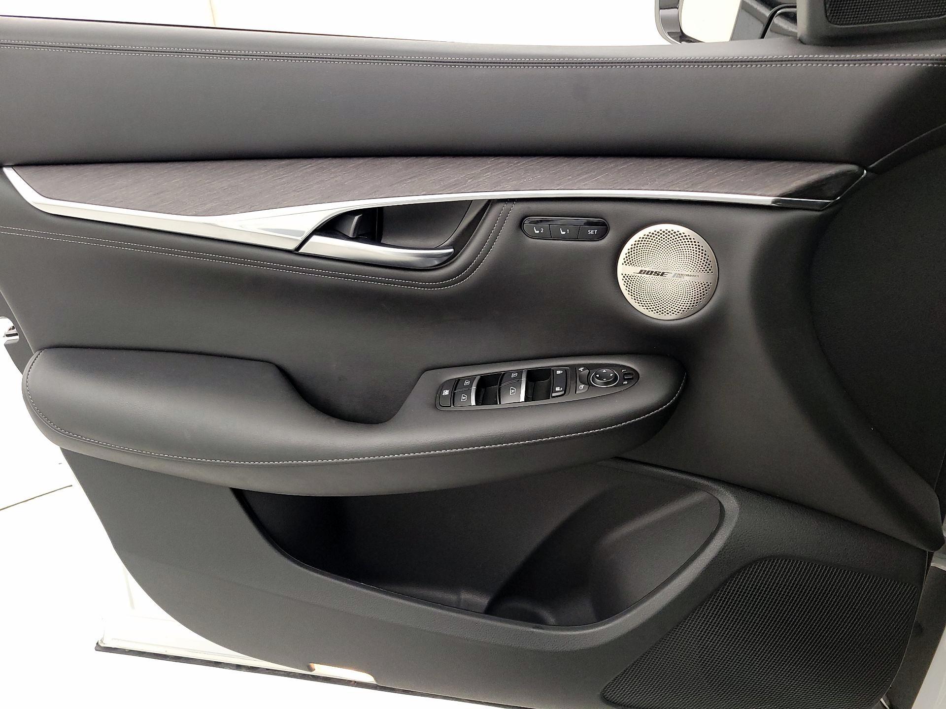 Thumbnail: 2023 INFINITI QX55 - 12