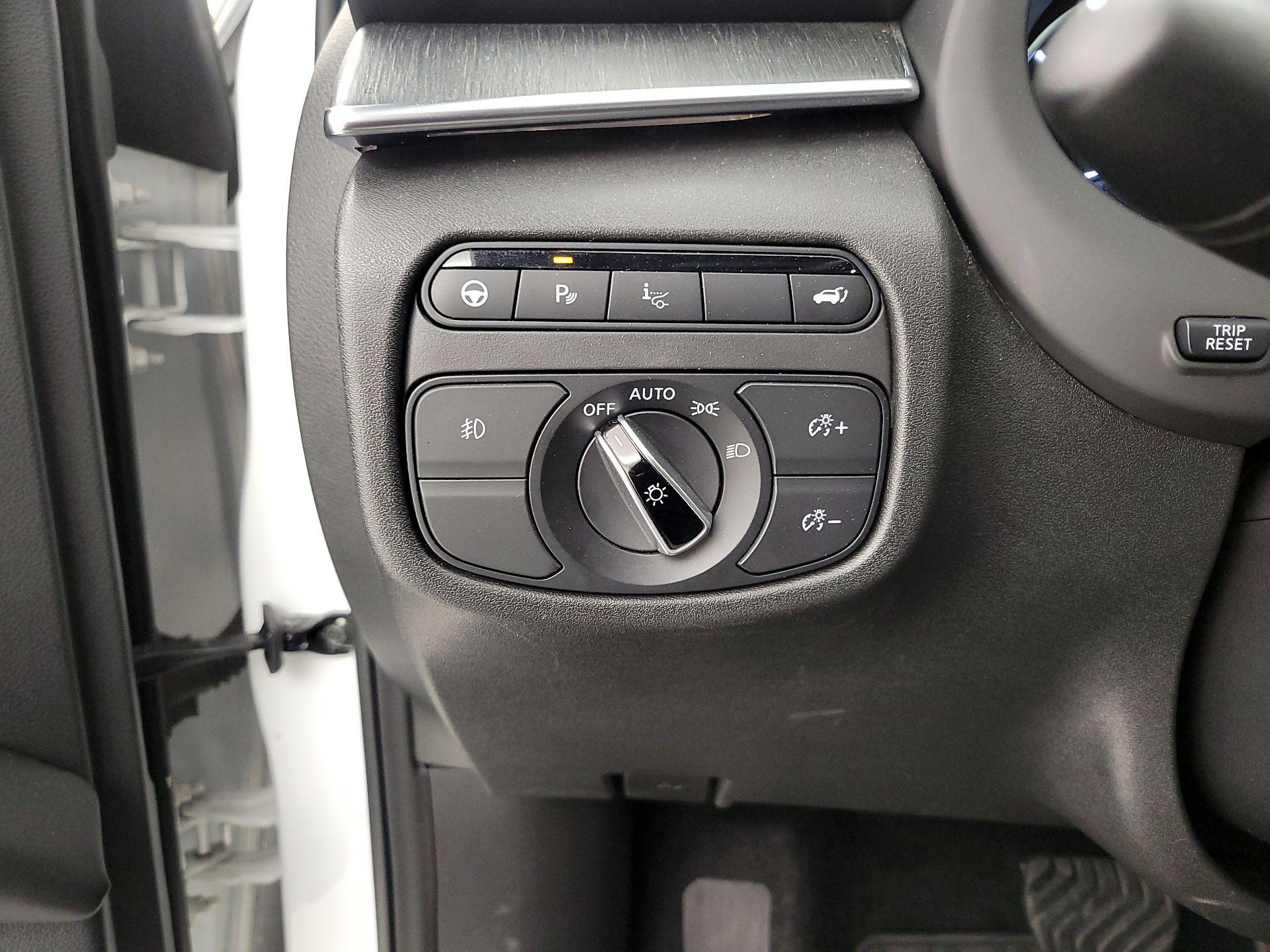 Thumbnail: 2023 INFINITI QX55 - 13