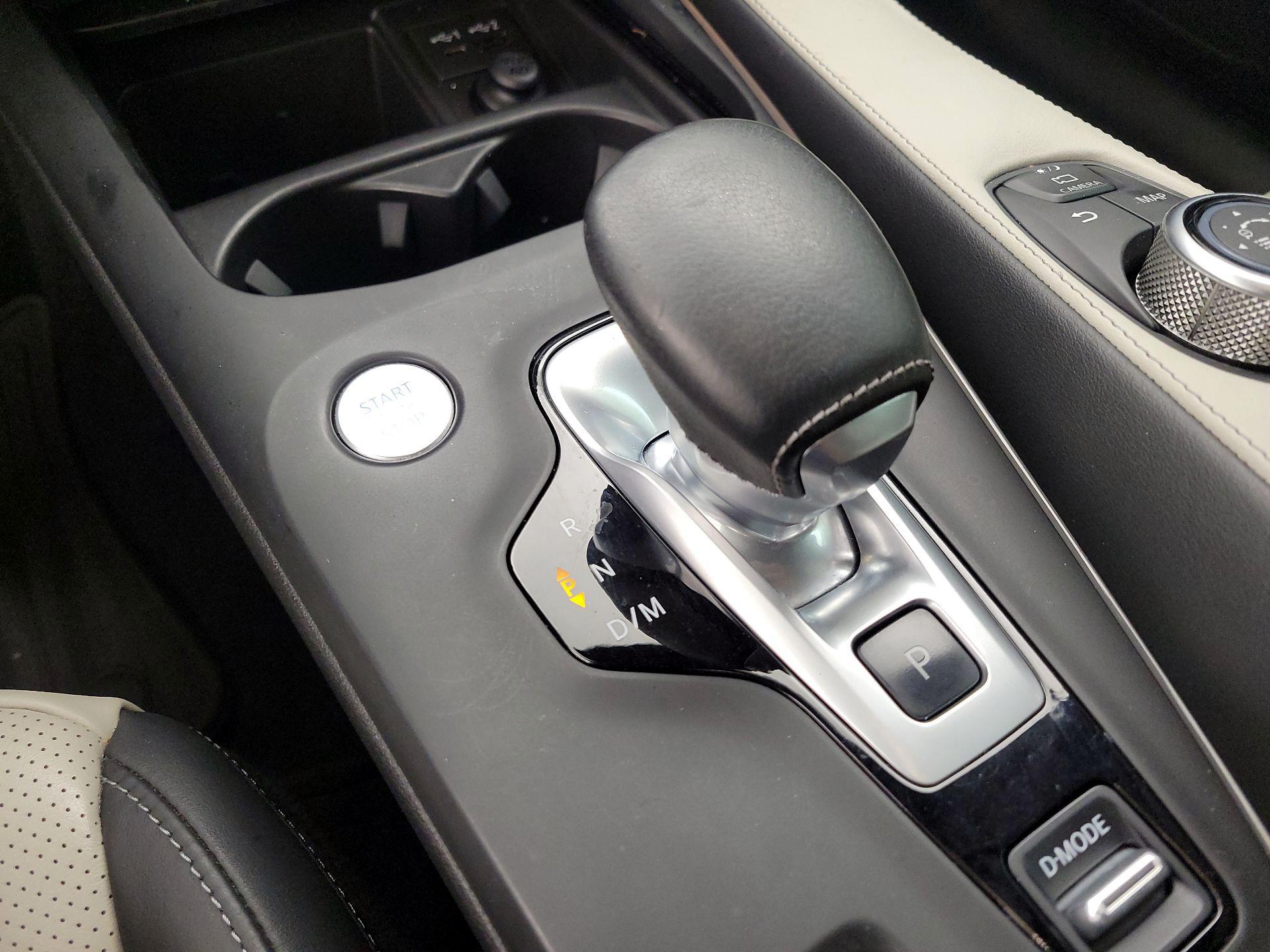 Thumbnail: 2023 INFINITI QX55 - 18