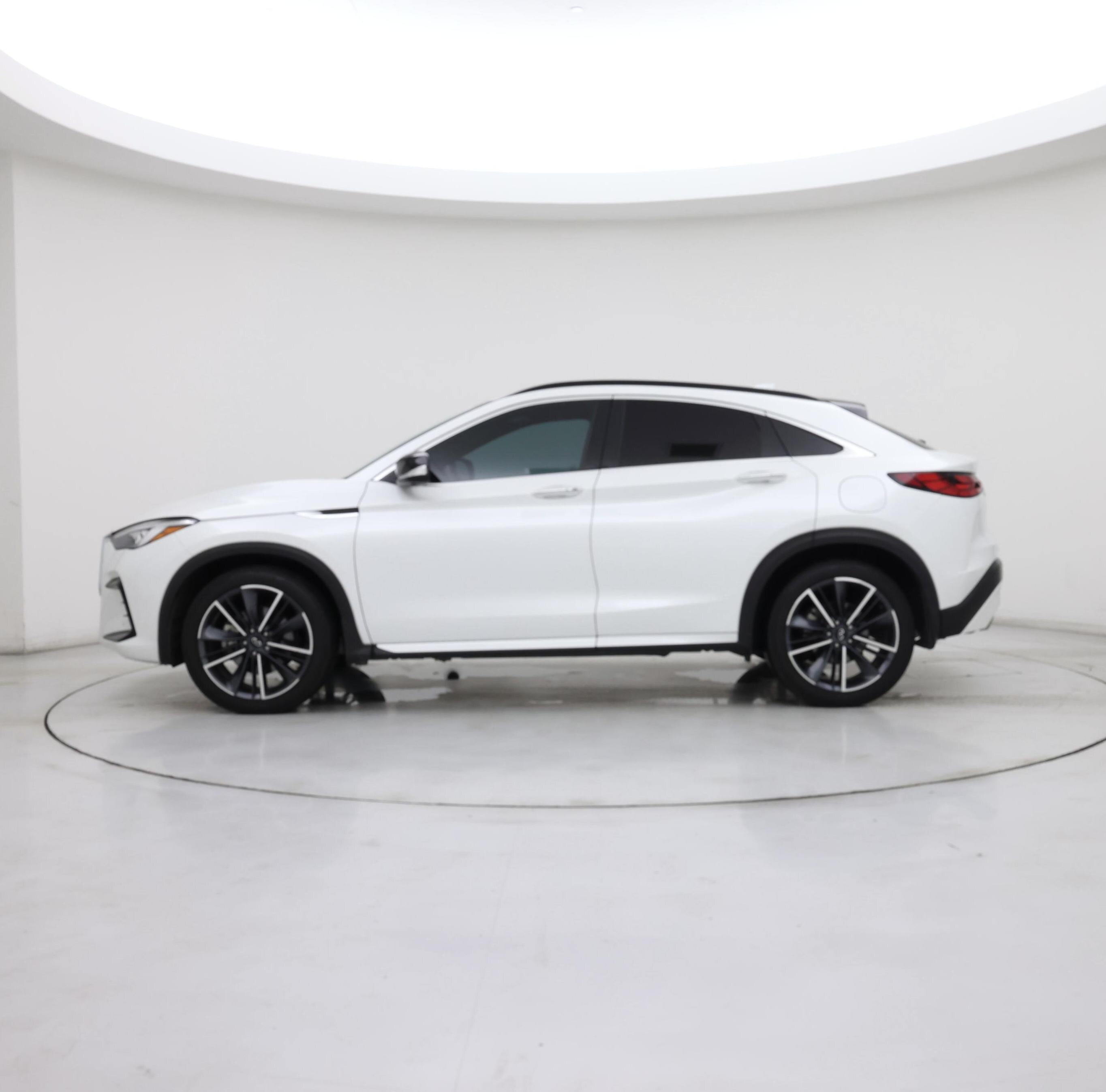 Thumbnail: 2023 INFINITI QX55 - 3