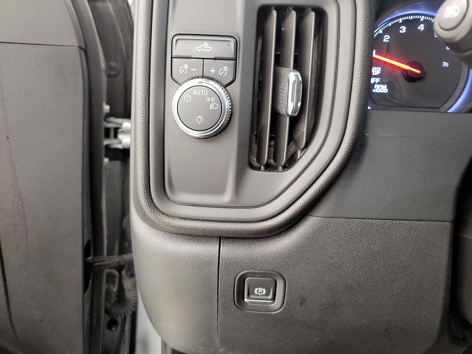 Thumbnail: 2024 GMC Sierra 1500 - 13