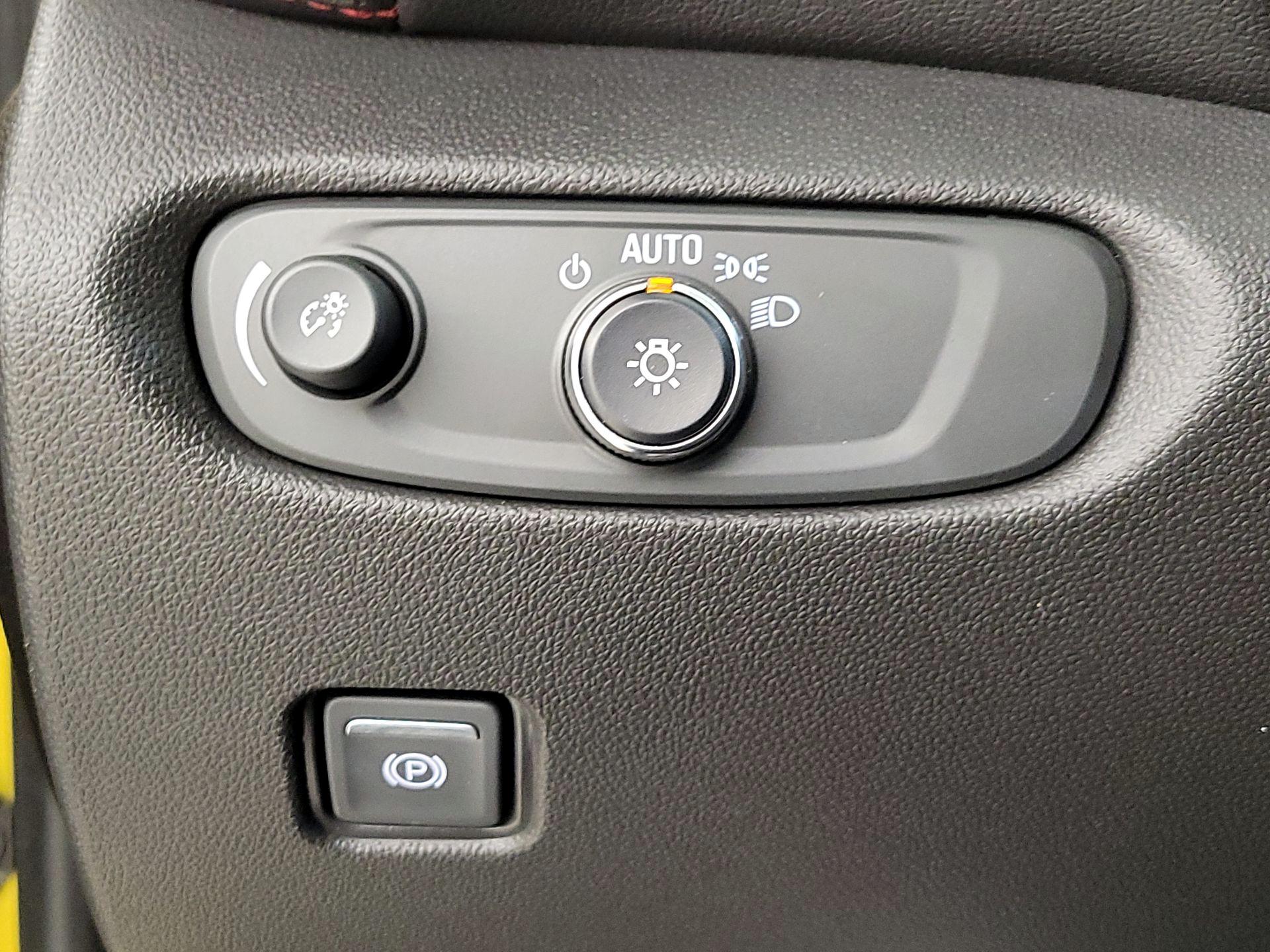 Thumbnail: 2022 Chevrolet Blazer - 13