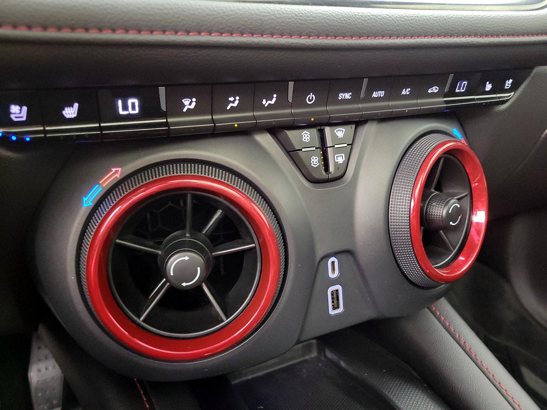 Thumbnail: 2022 Chevrolet Blazer - 16