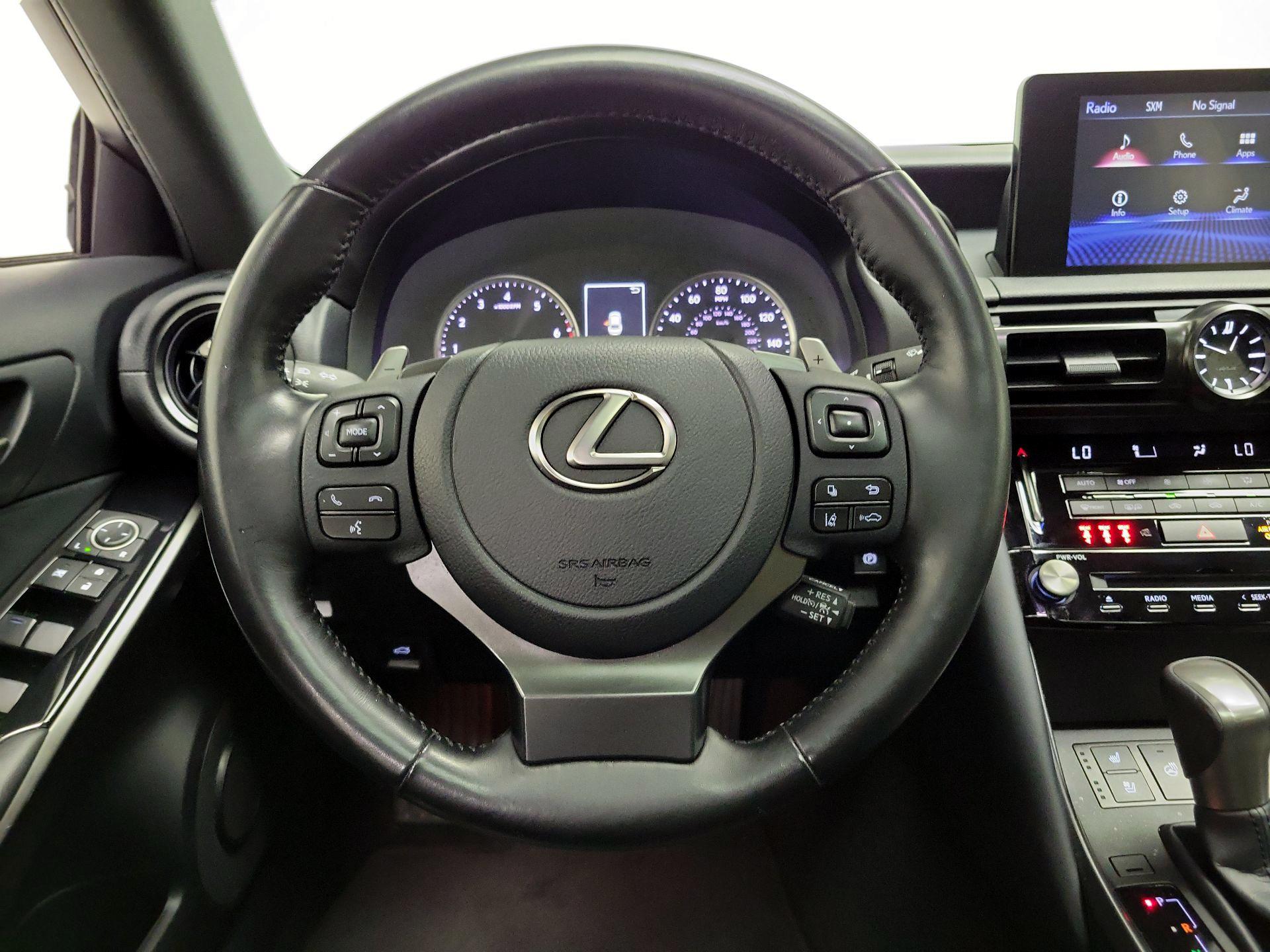 Thumbnail: 2023 Lexus IS - 10