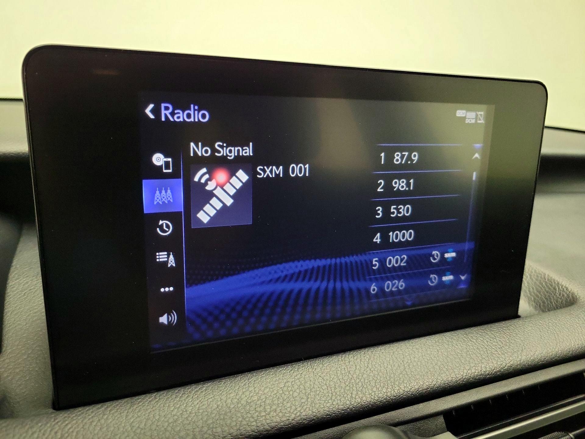 Thumbnail: 2023 Lexus IS - 16