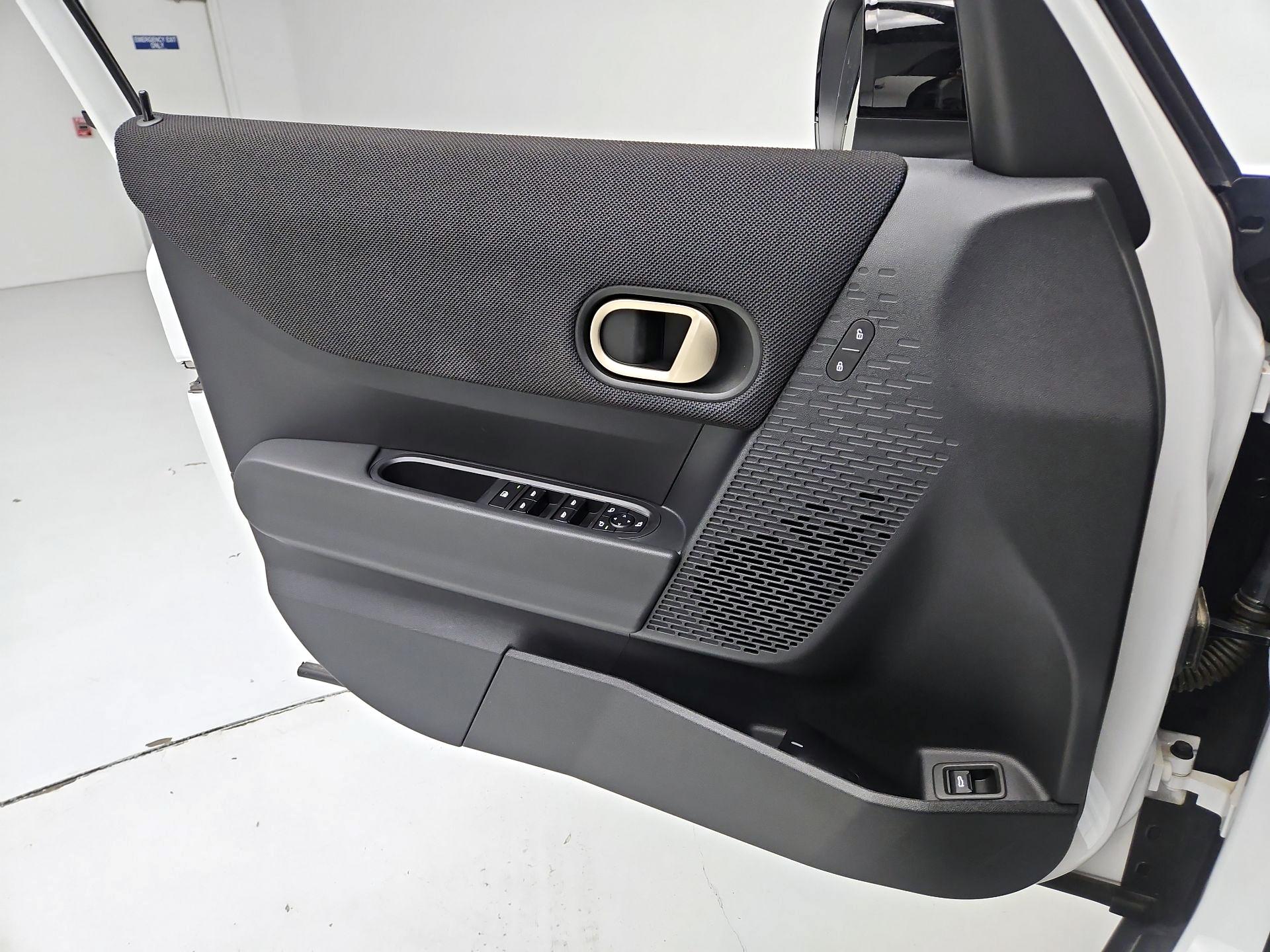 Thumbnail: 2025 MINI Cooper Hardtop - 12