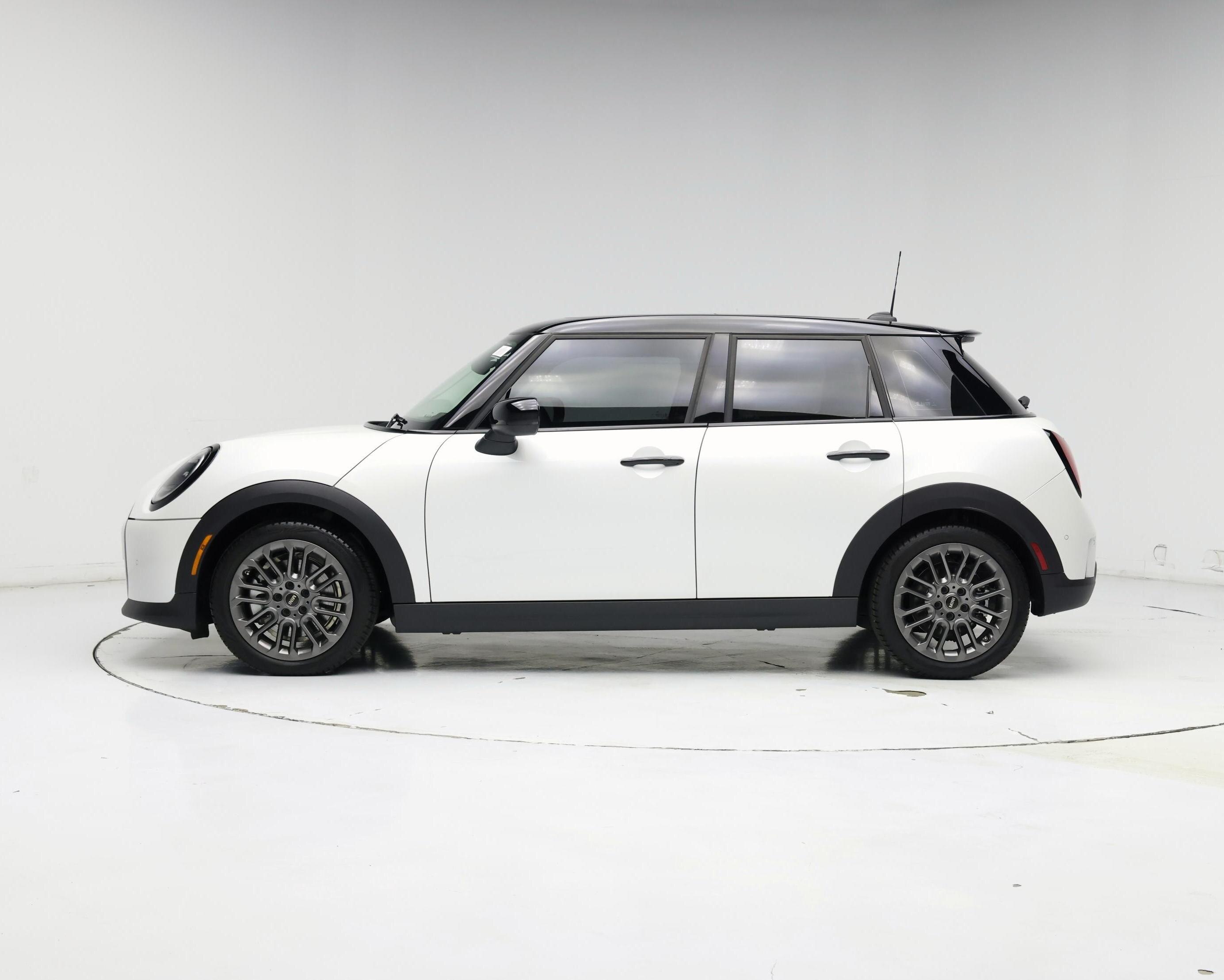 Thumbnail: 2025 MINI Cooper Hardtop - 3