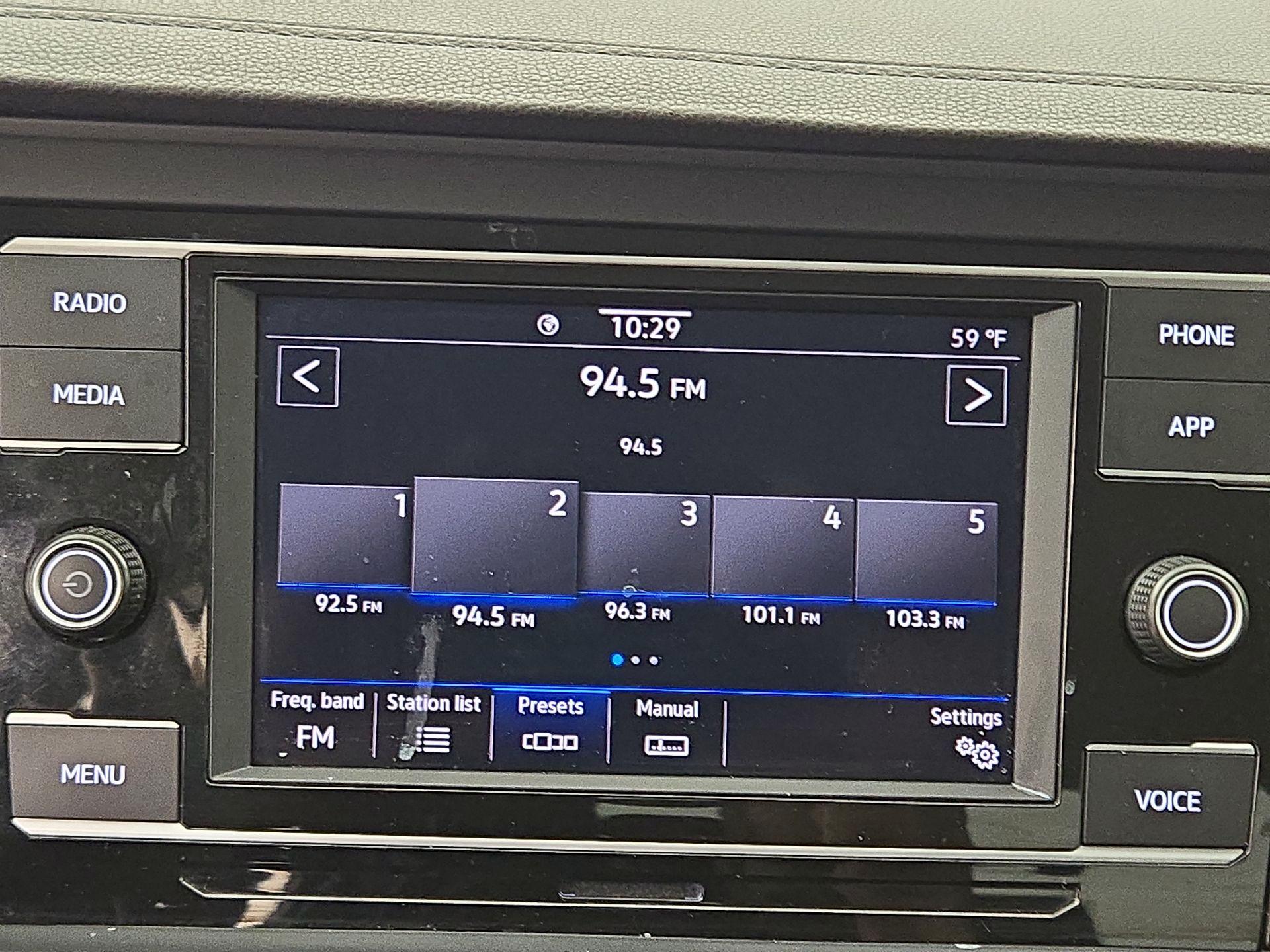 Thumbnail: 2020 Volkswagen Jetta - 15