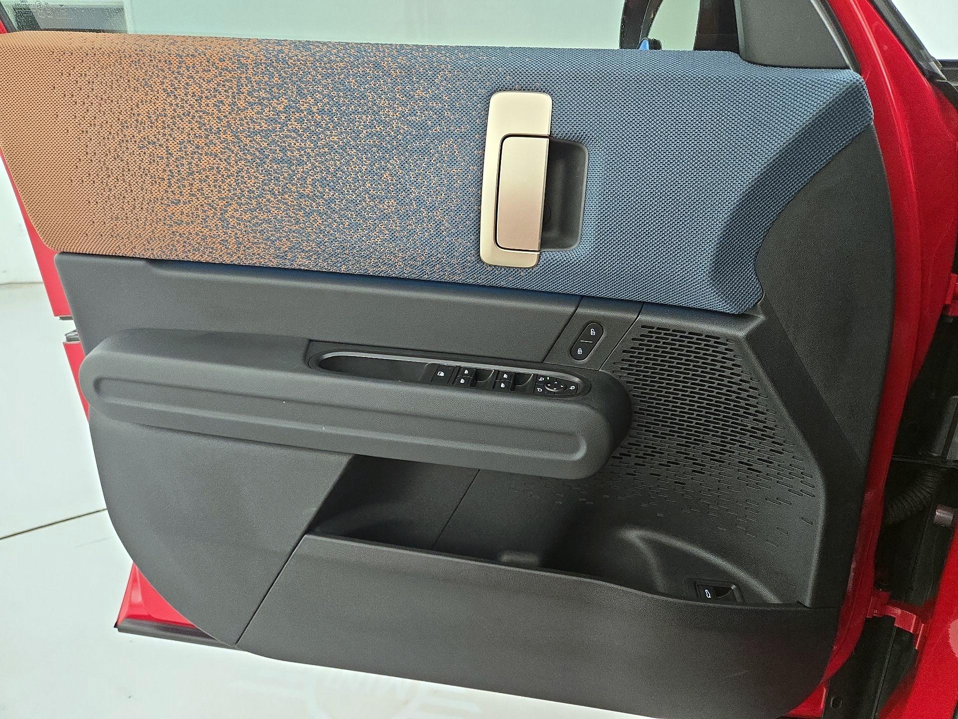 Thumbnail: 2025 MINI Cooper Countryman - 12