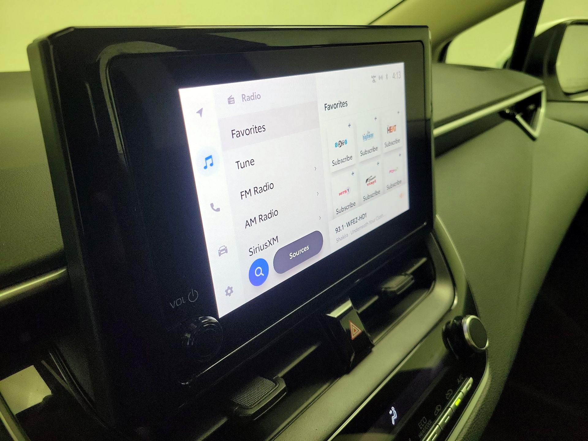 Thumbnail: 2024 Toyota Corolla - 16