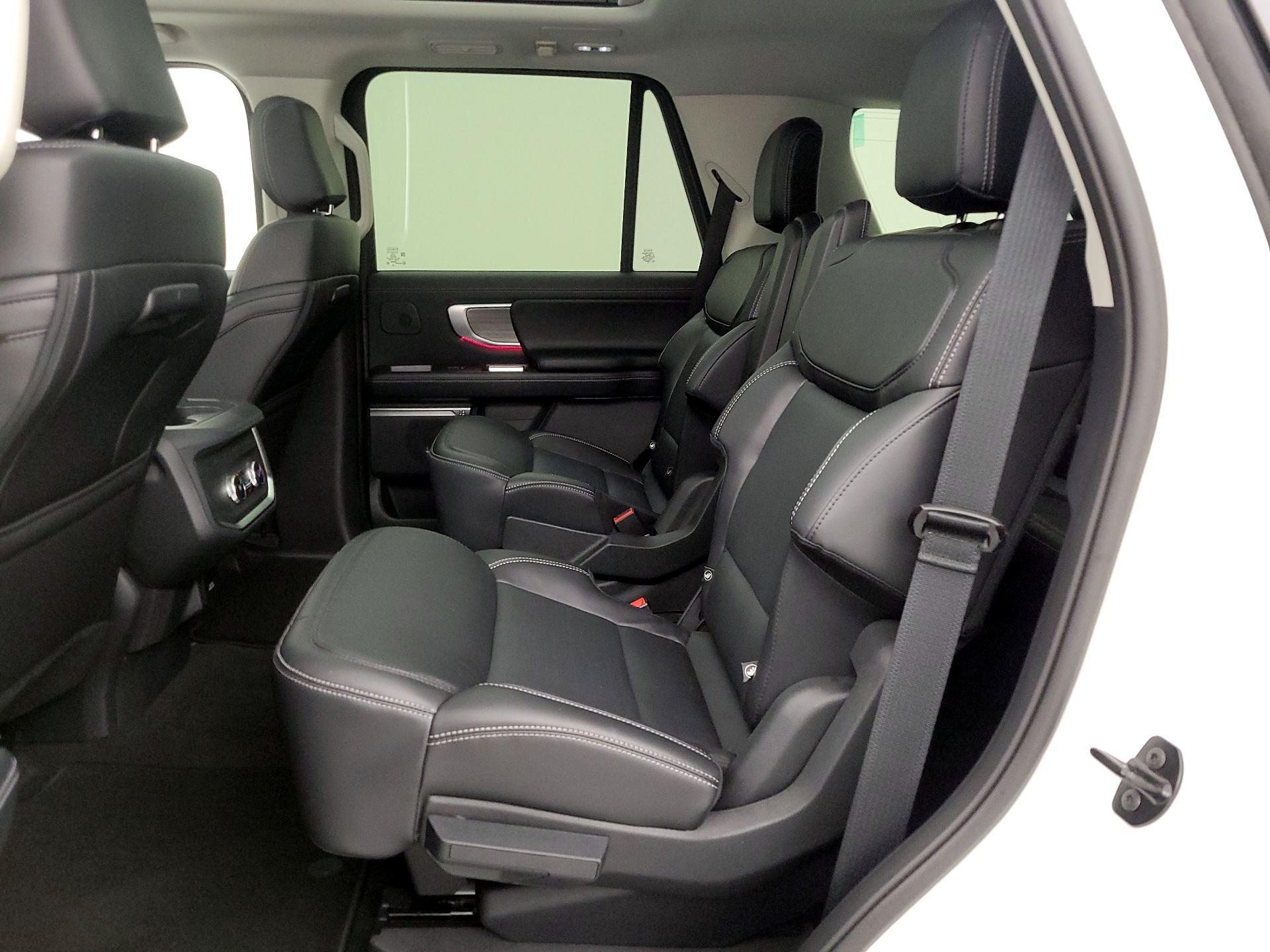 Thumbnail: 2025 Ford Expedition - 20