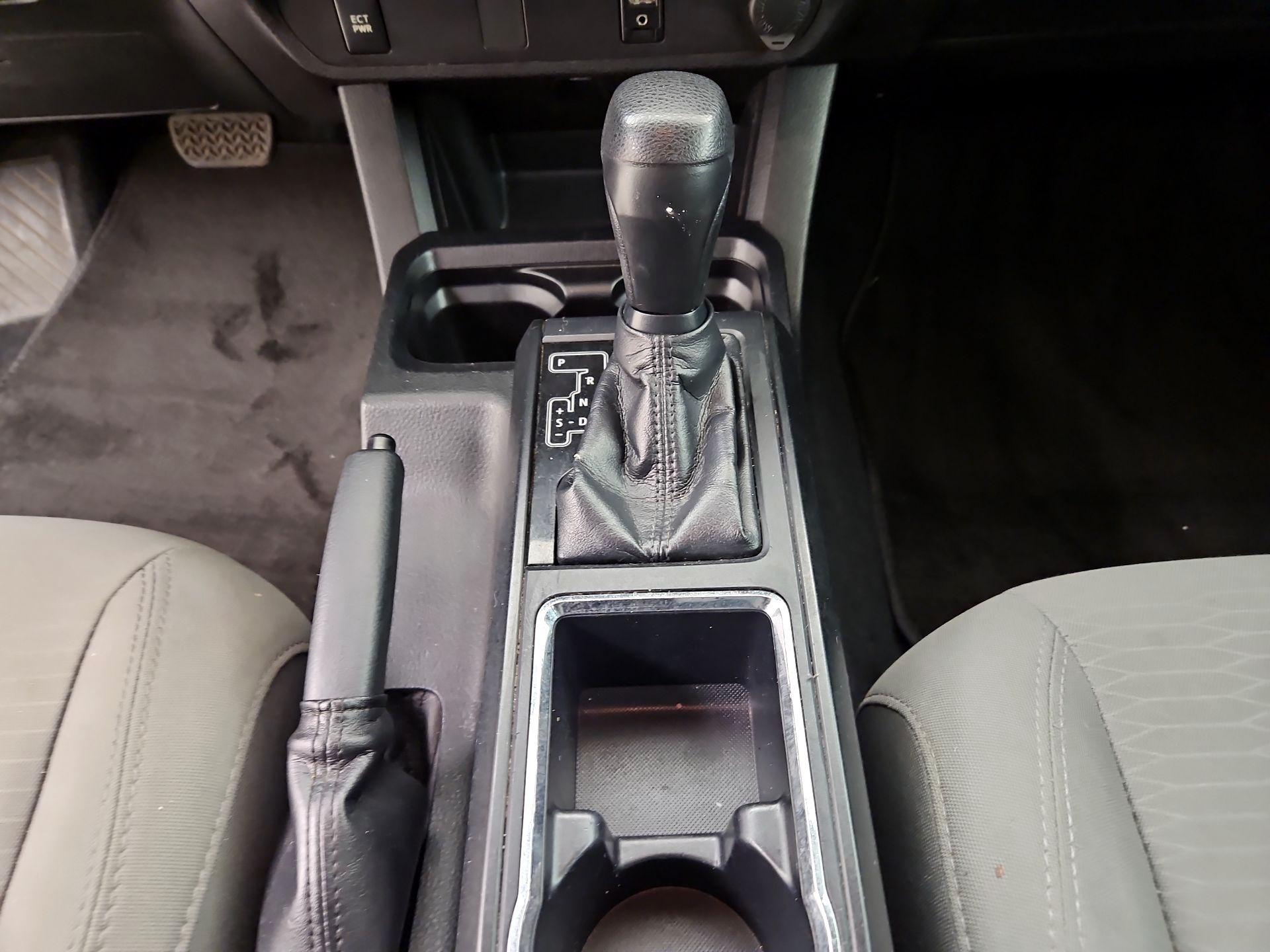 Thumbnail: 2017 Toyota Tacoma - 17