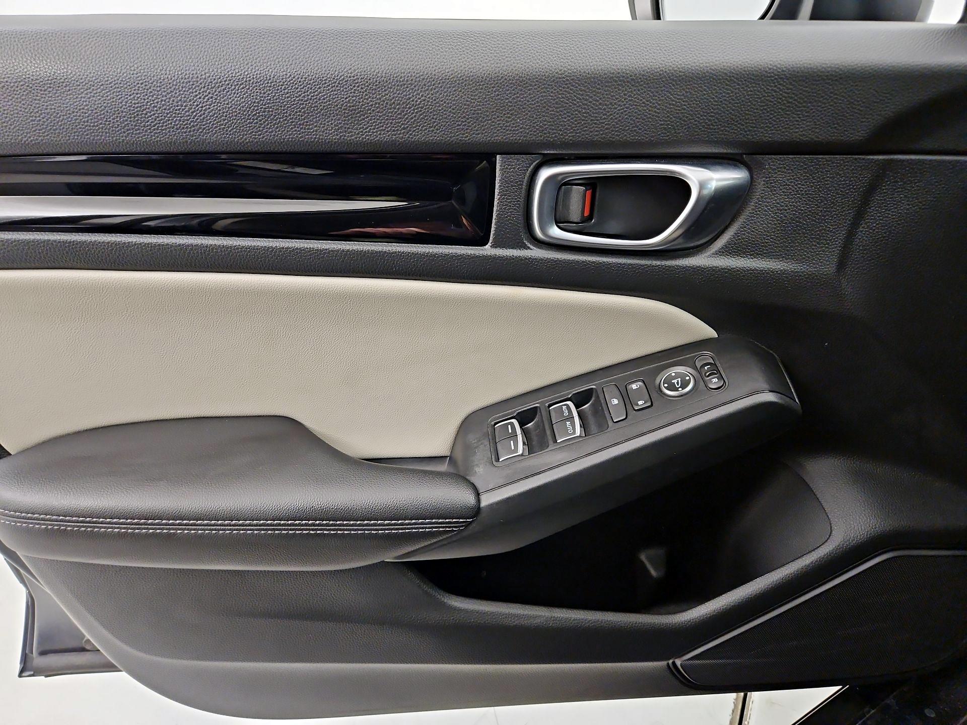 Thumbnail: 2022 Honda Civic - 12