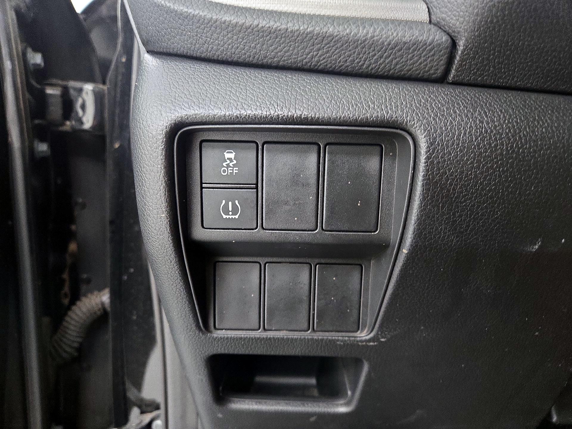 Thumbnail: 2018 Honda CR-V - 13