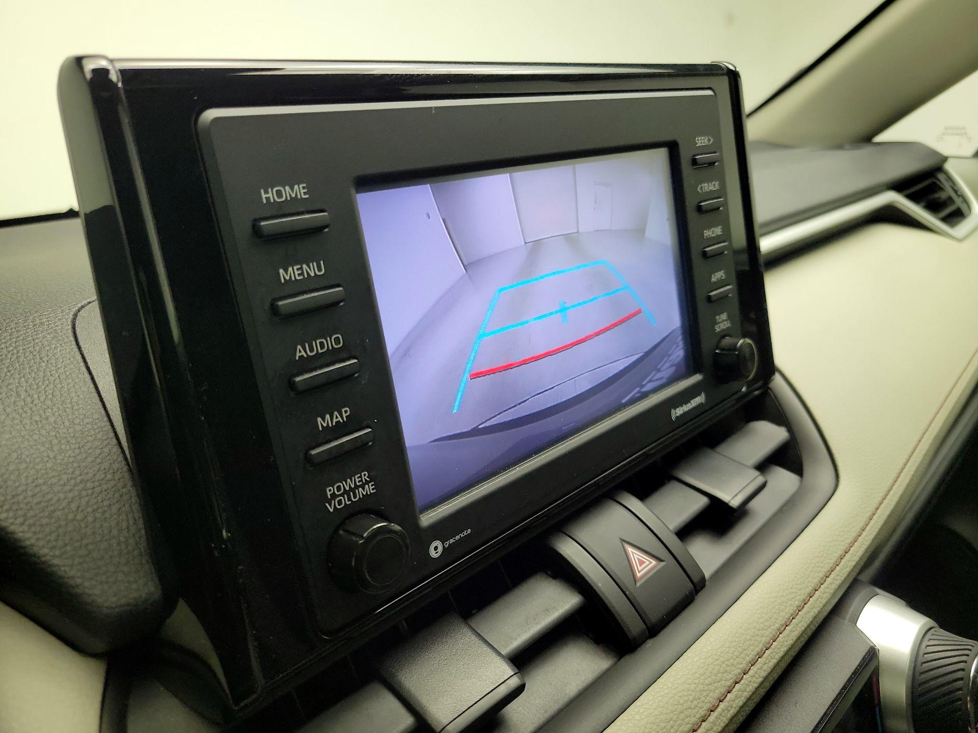 Thumbnail: 2022 Toyota RAV4 - 14