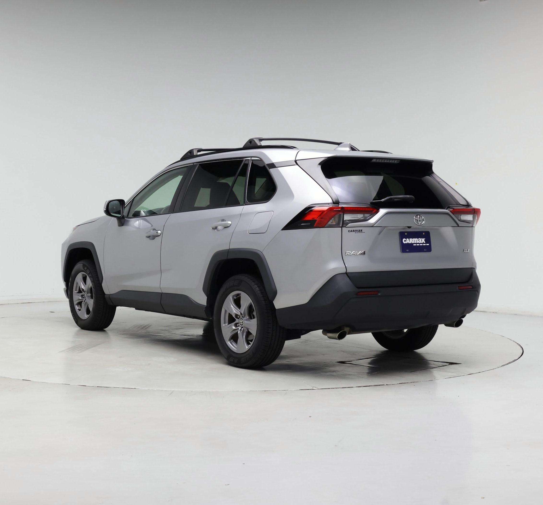 Thumbnail: 2022 Toyota RAV4 - 2