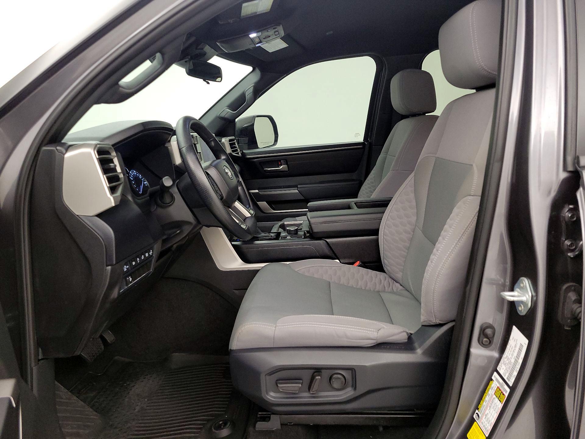 Thumbnail: 2025 Toyota Tundra - 11