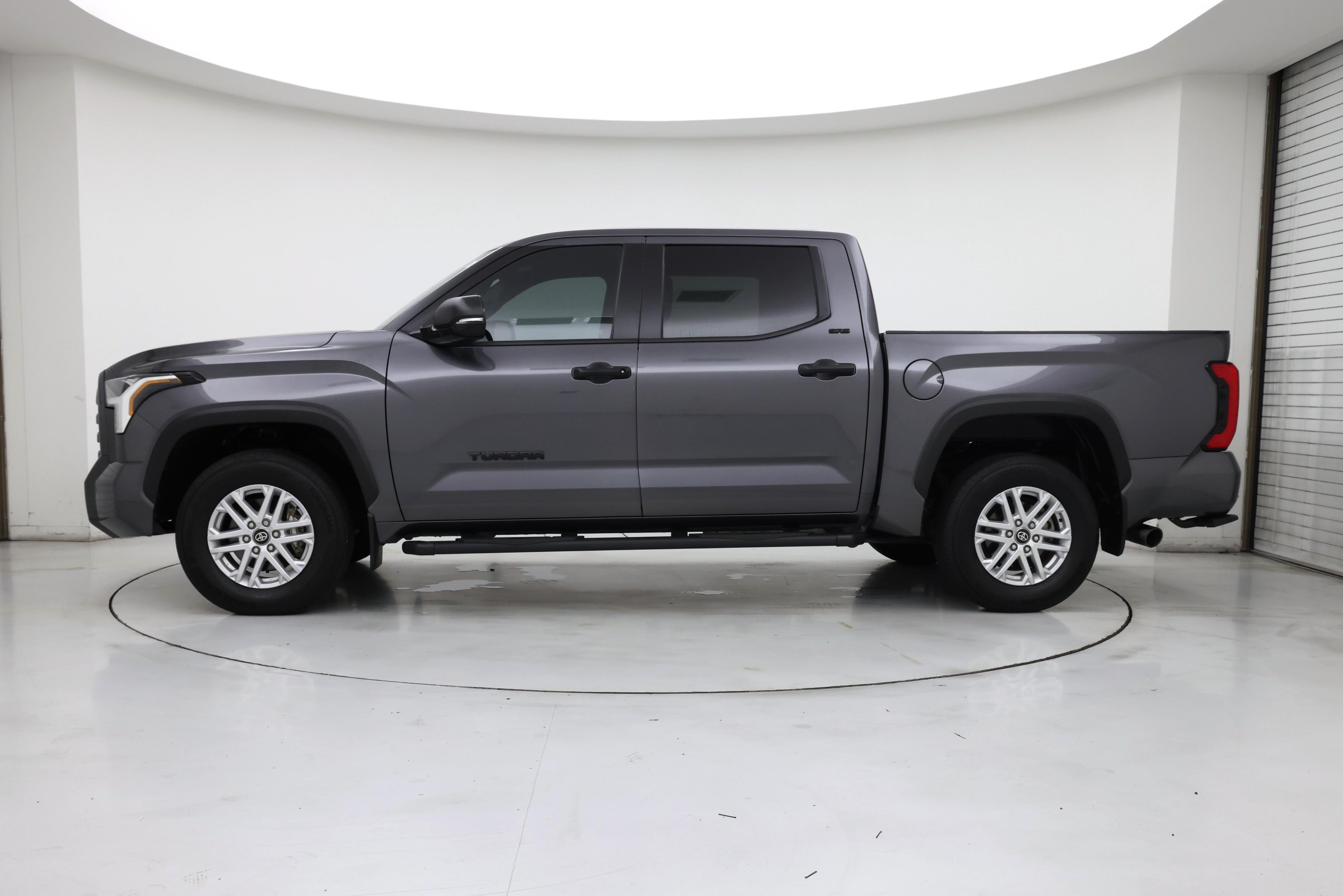 Thumbnail: 2025 Toyota Tundra - 3