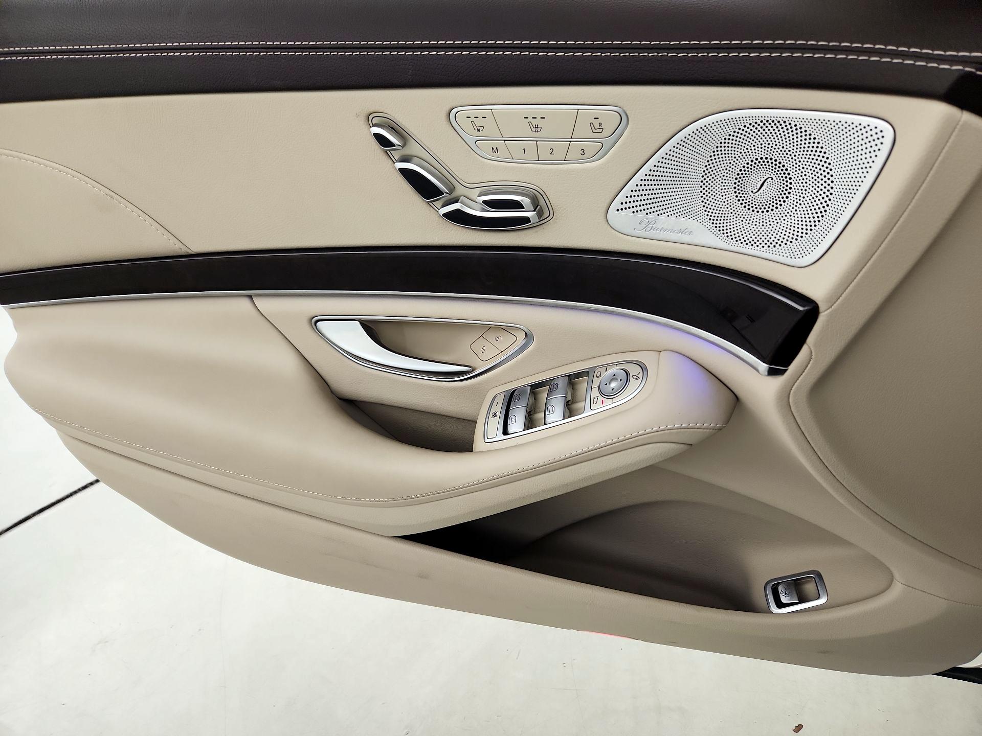 Thumbnail: 2018 Mercedes-Benz S-Class - 12