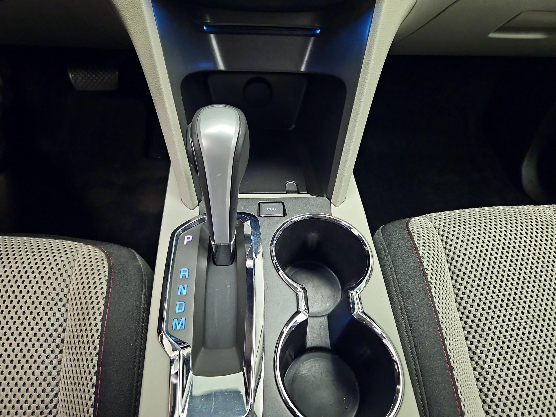 Thumbnail: 2015 Chevrolet Equinox - 16