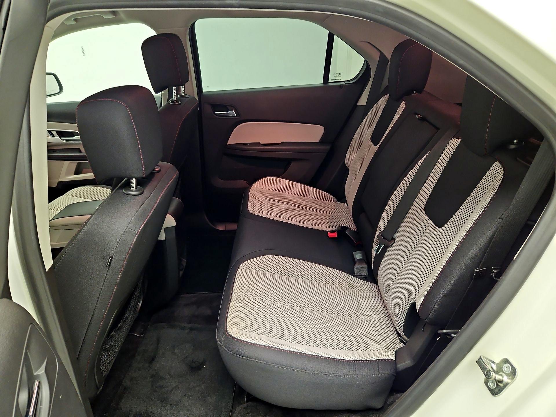 Thumbnail: 2015 Chevrolet Equinox - 18