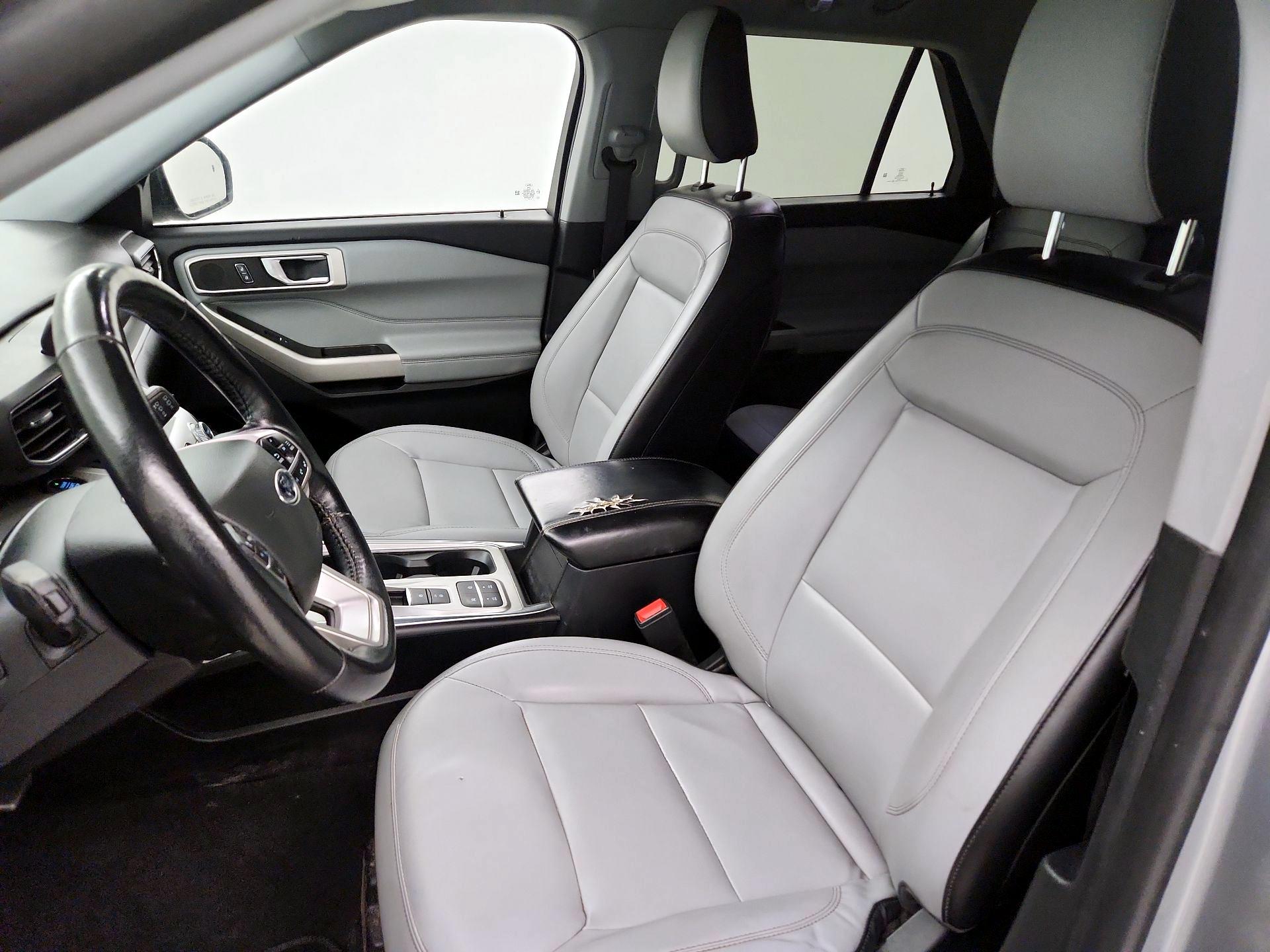 Thumbnail: 2021 Ford Explorer - 11