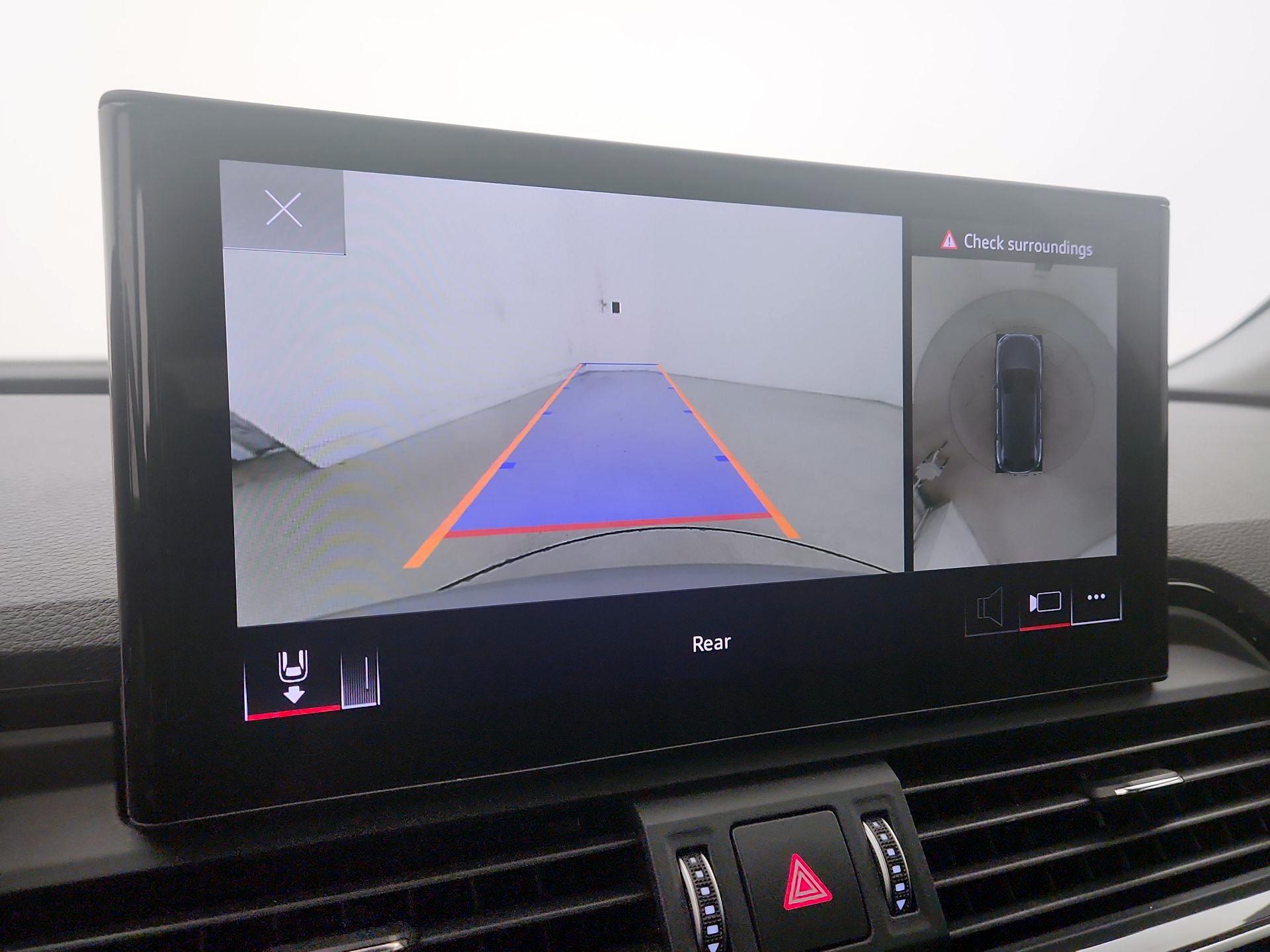 Thumbnail: 2023 Audi Q5 - 14