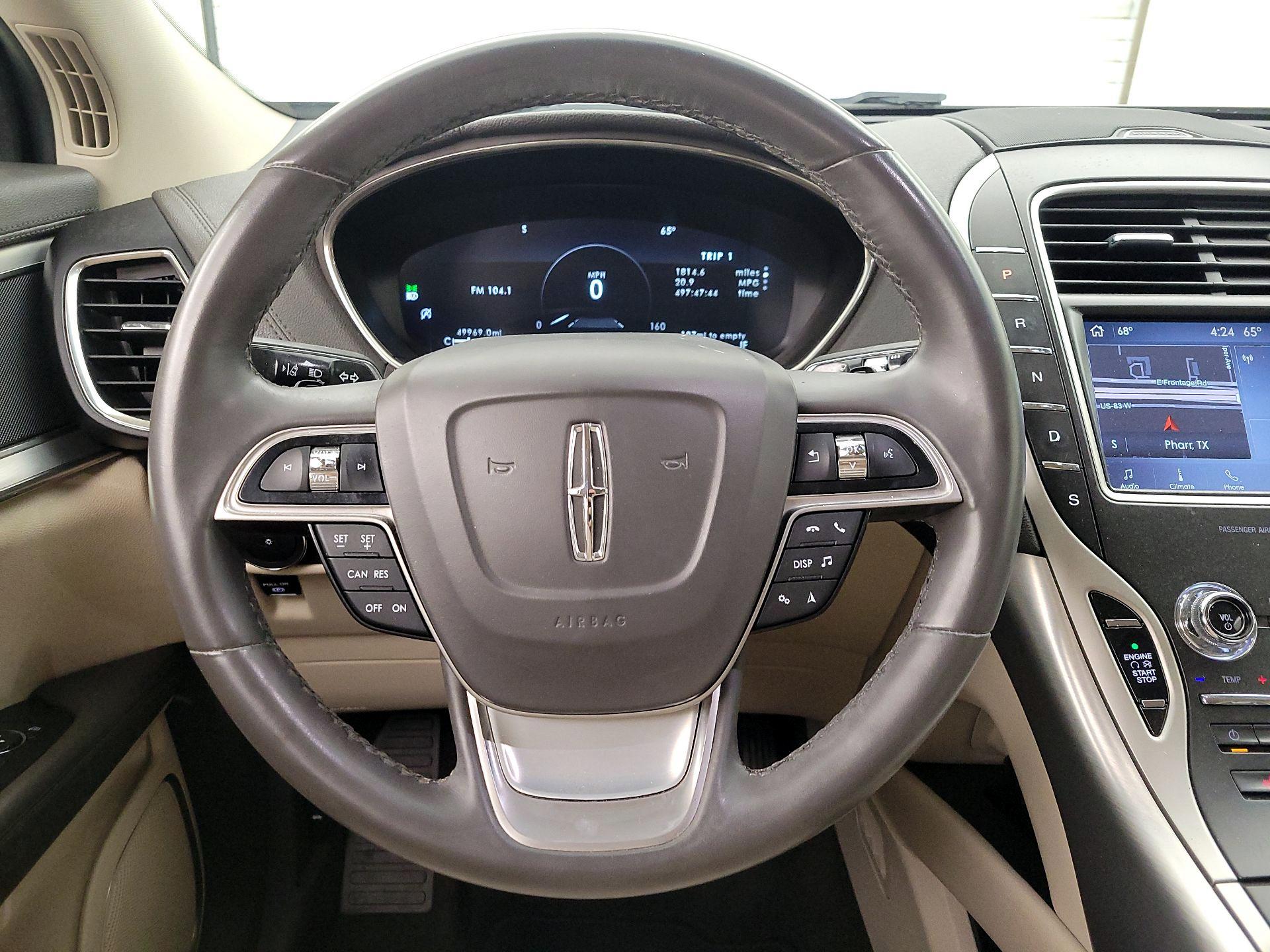 Thumbnail: 2020 Lincoln Nautilus - 10