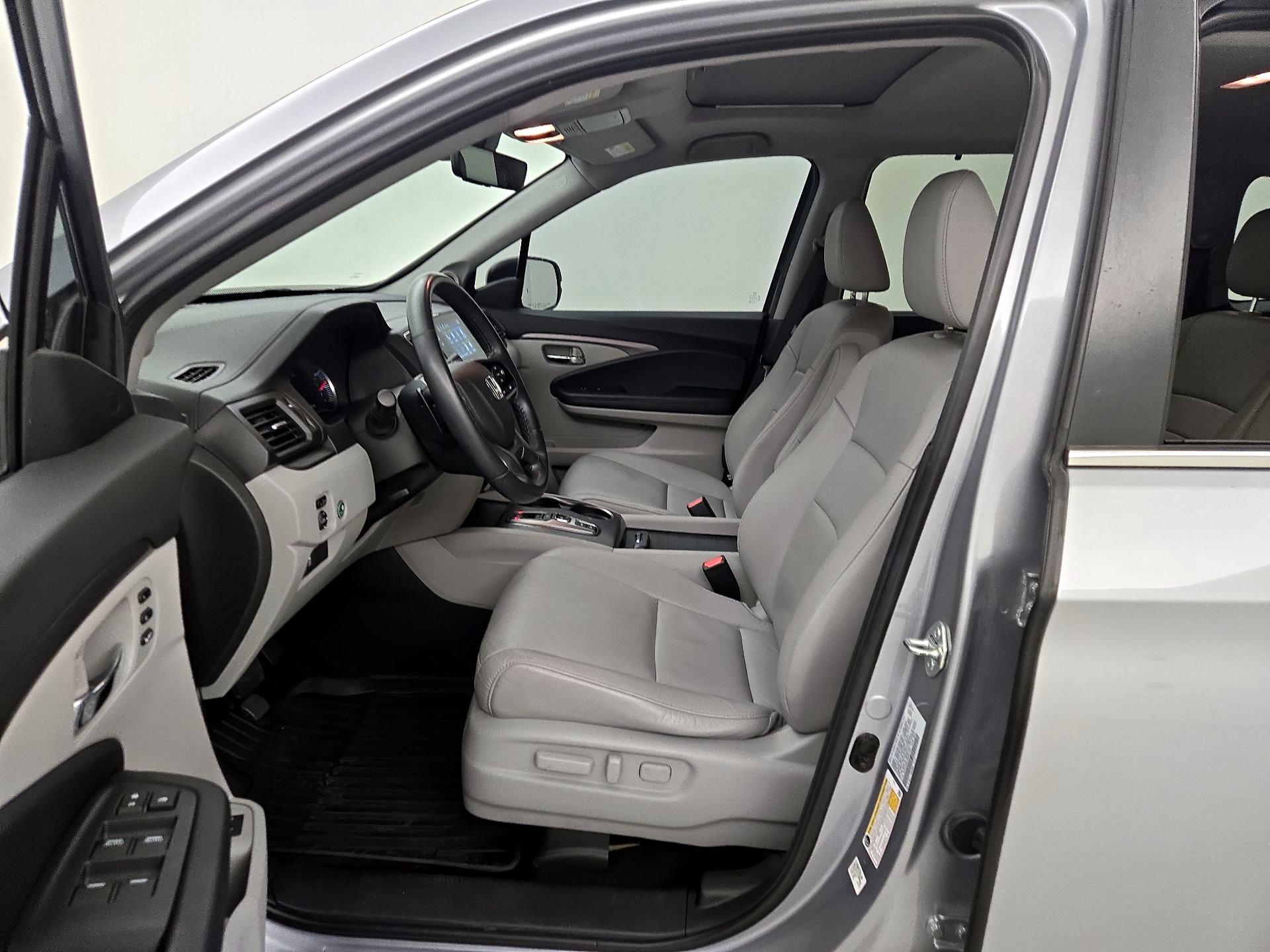 Thumbnail: 2021 Honda Pilot - 11