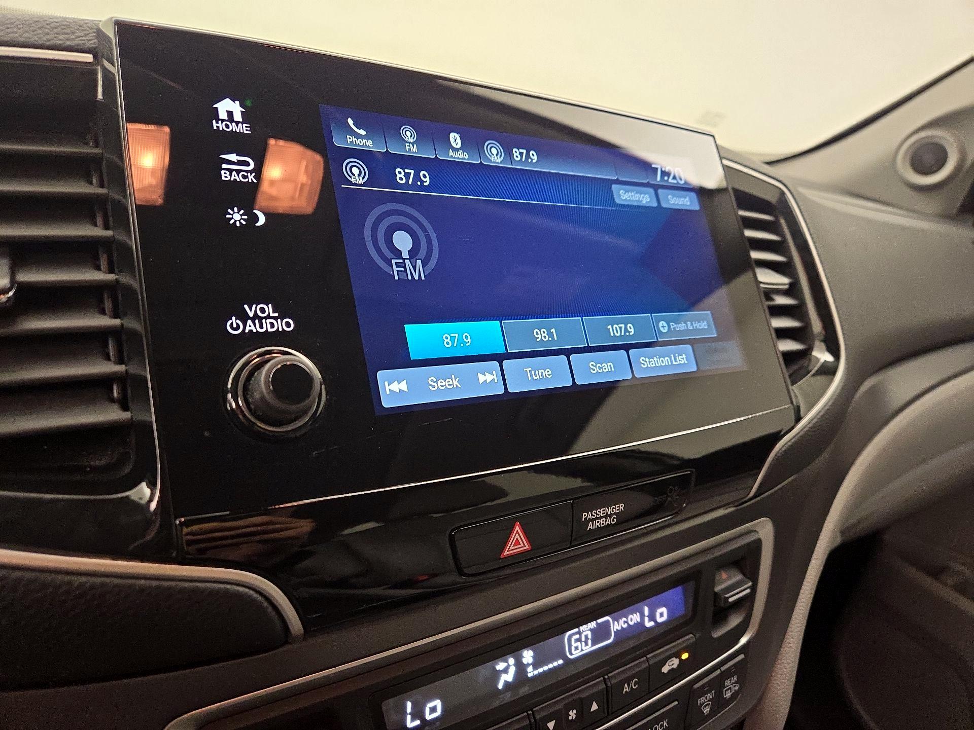 Thumbnail: 2021 Honda Pilot - 15