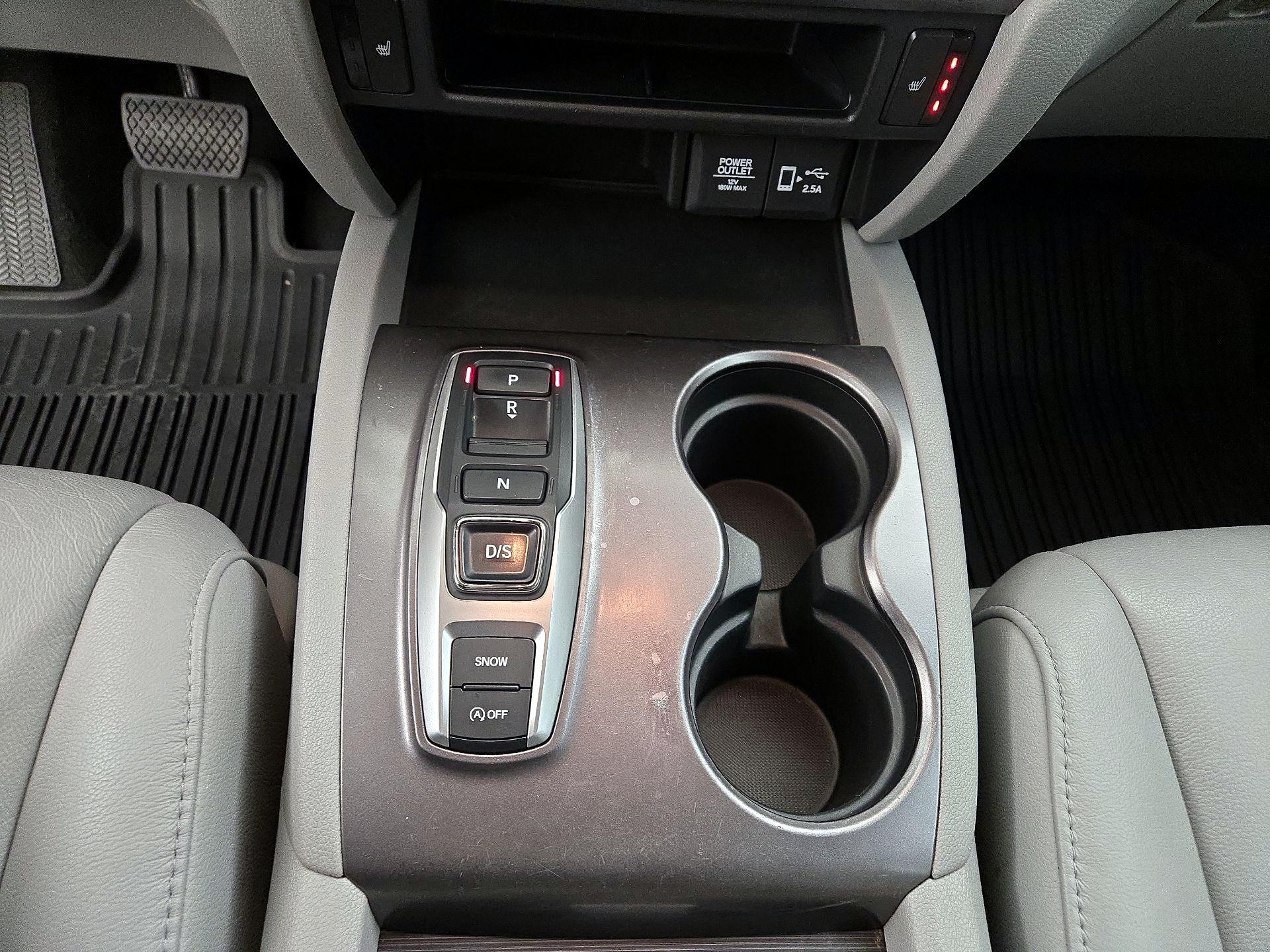 Thumbnail: 2021 Honda Pilot - 17