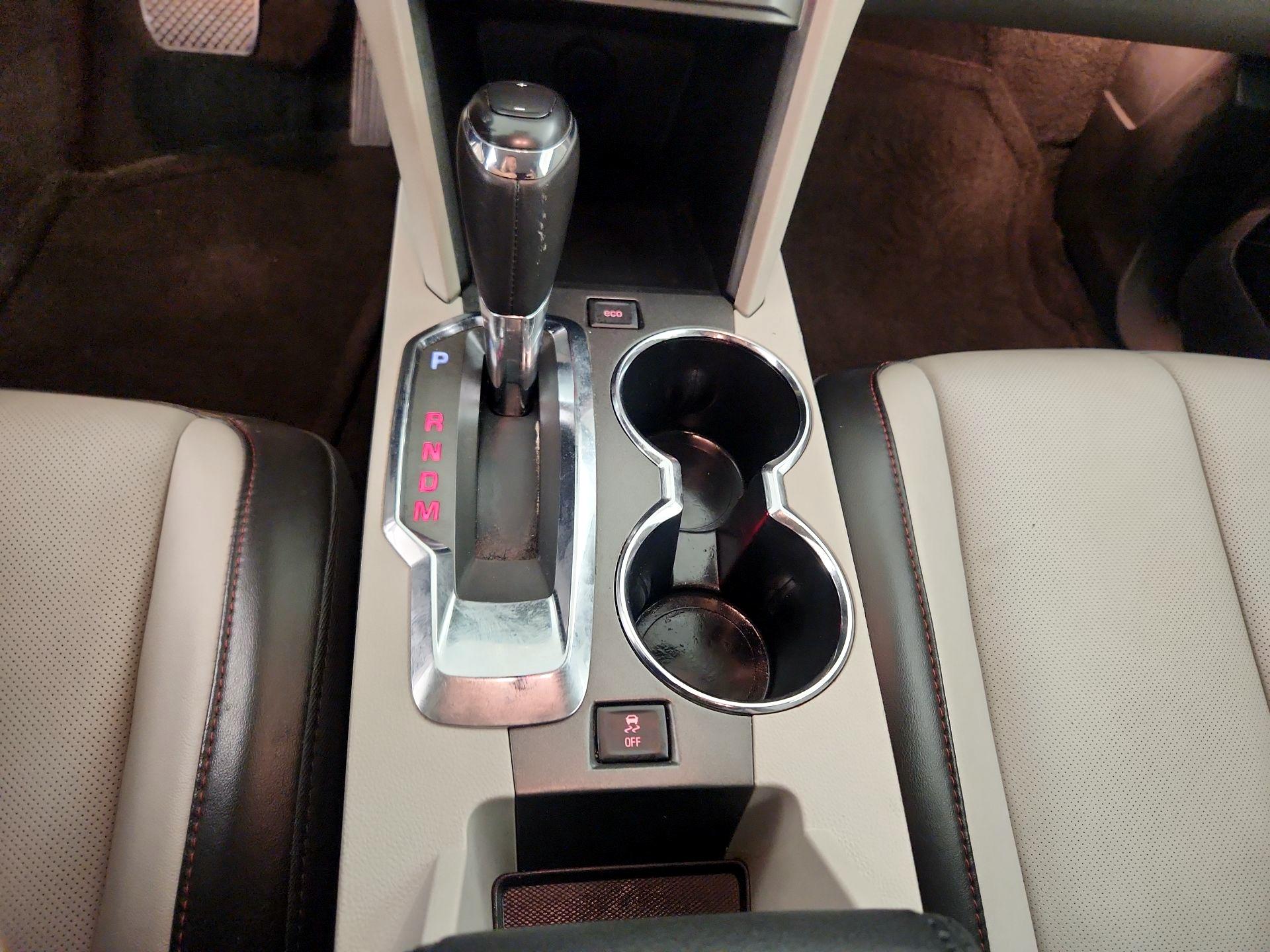 Thumbnail: 2017 GMC Terrain - 17