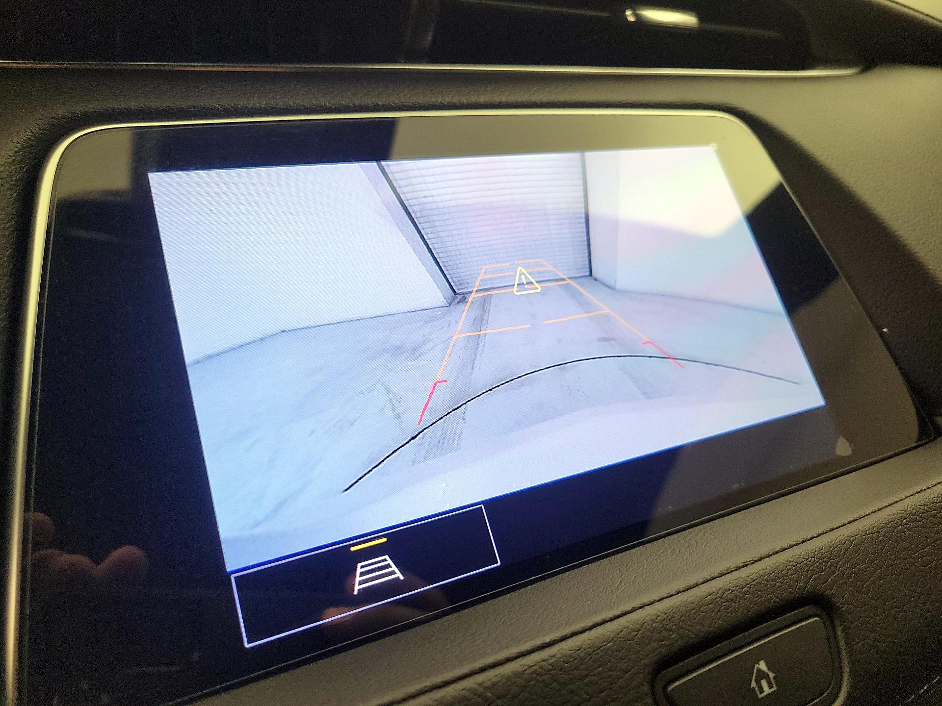 Thumbnail: 2023 Cadillac XT4 - 14