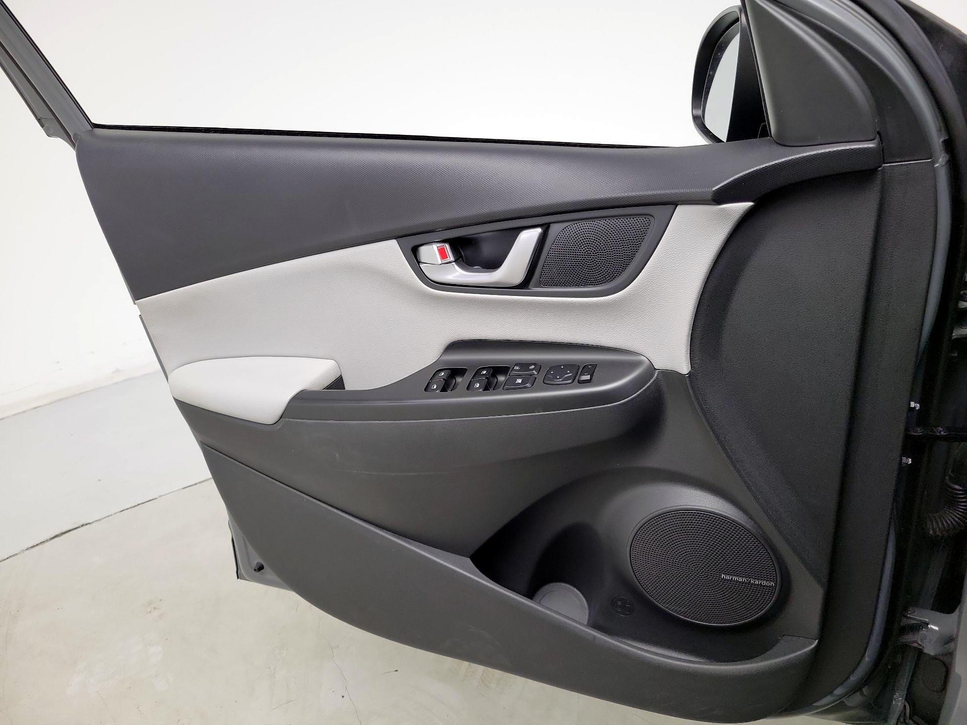 Thumbnail: 2023 Hyundai Kona - 12