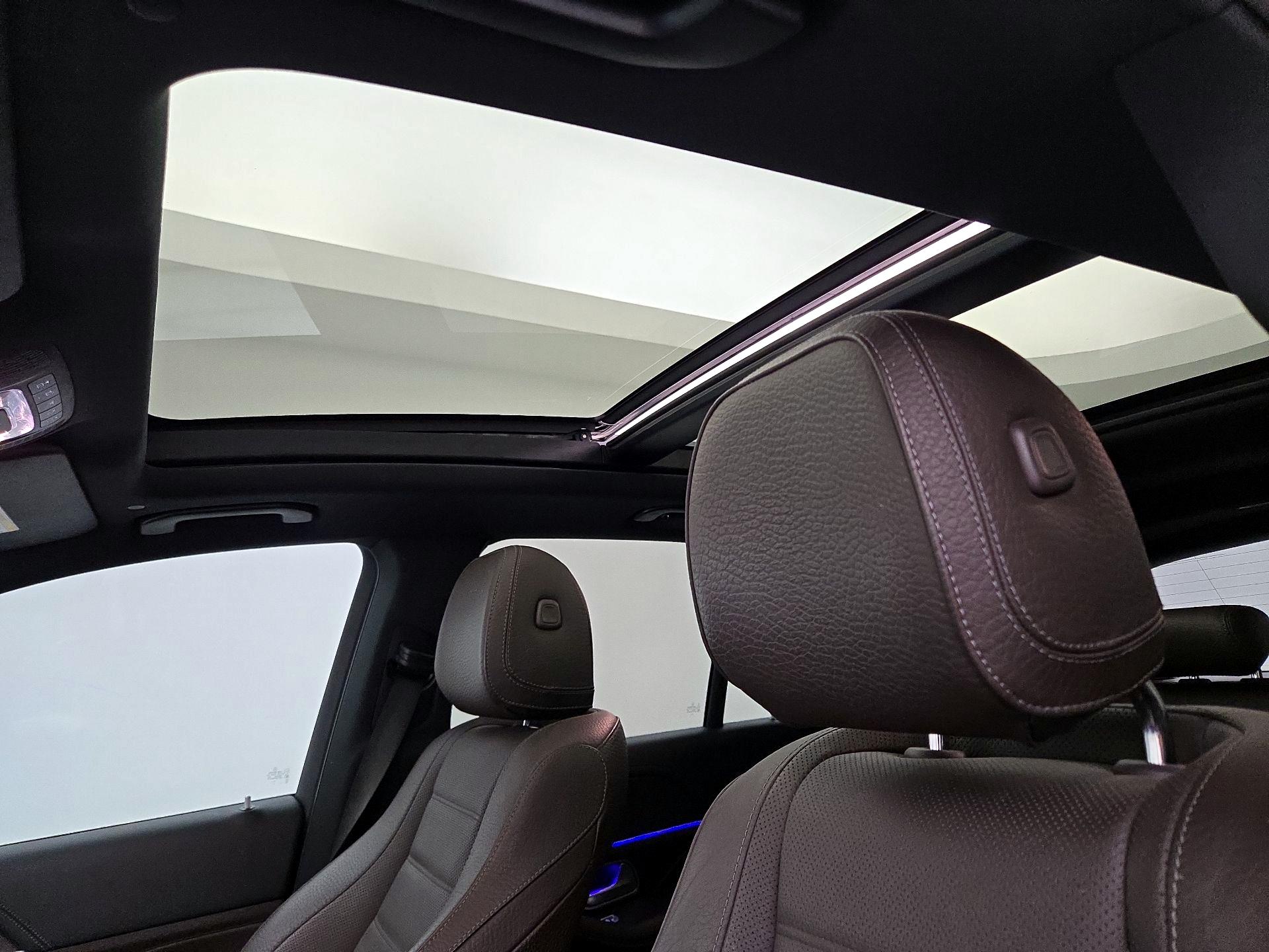 Thumbnail: 2022 Mercedes-Benz GLE - 19