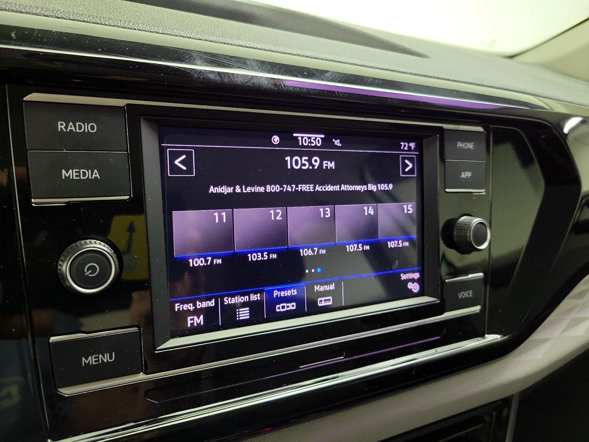 Thumbnail: 2024 Volkswagen Taos - 15