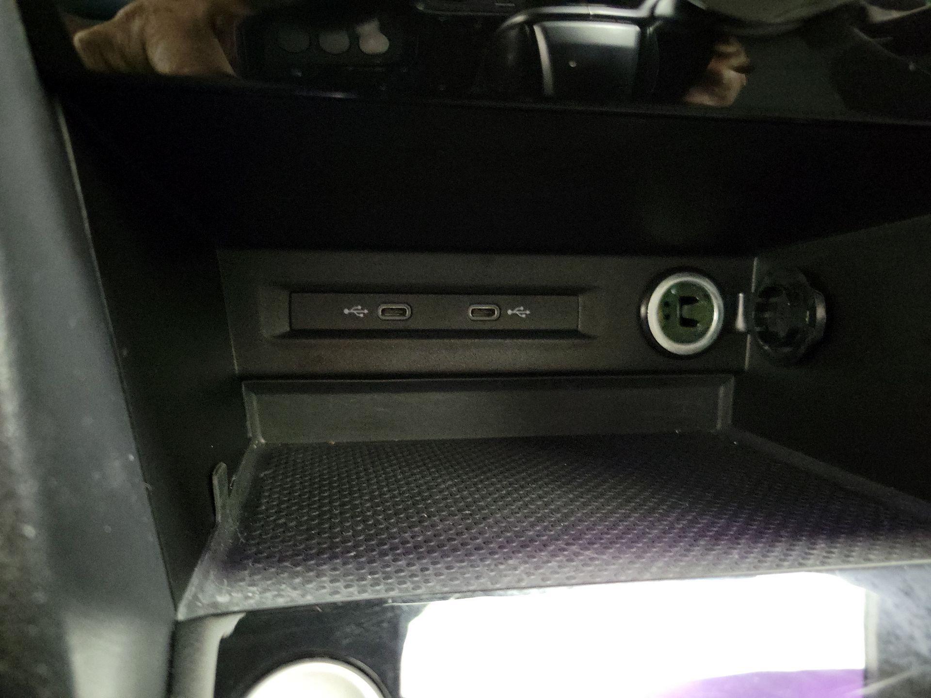 Thumbnail: 2024 Volkswagen Taos - 18