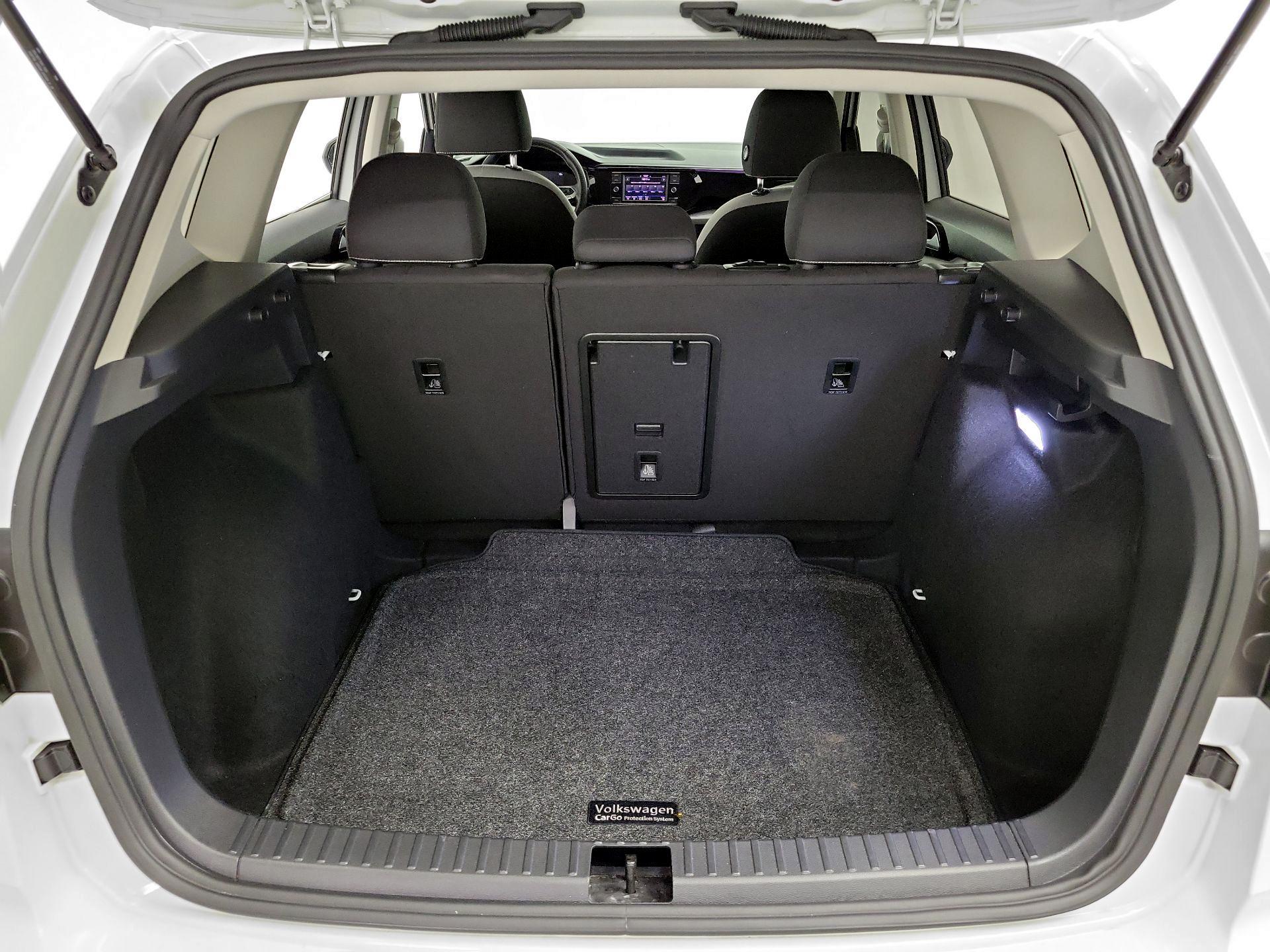 Thumbnail: 2024 Volkswagen Taos - 20