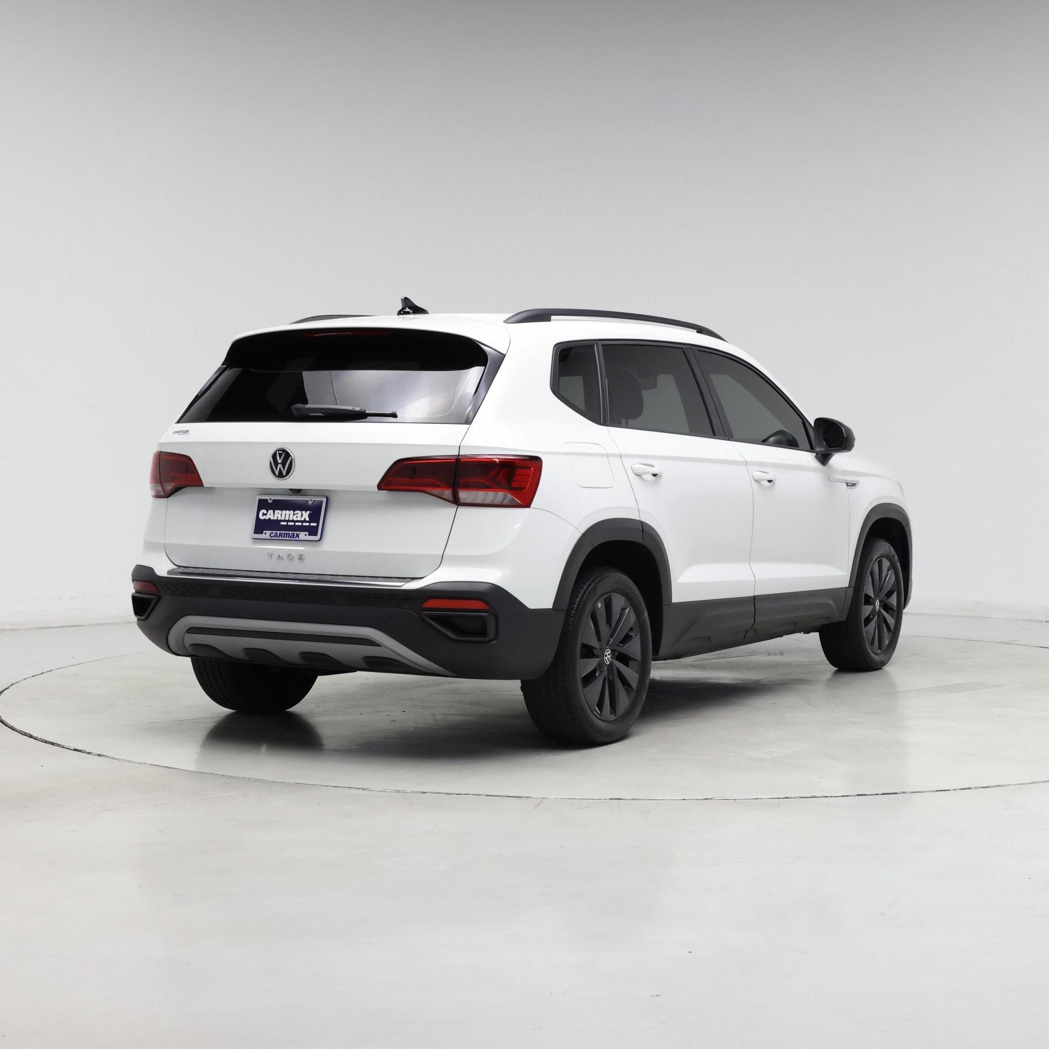 Thumbnail: 2024 Volkswagen Taos - 8