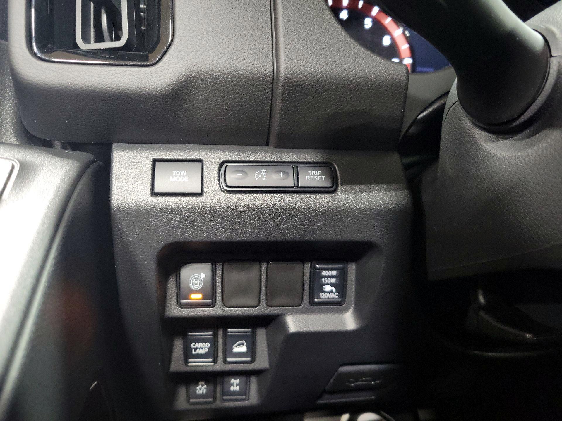 Thumbnail: 2025 Nissan Frontier - 13