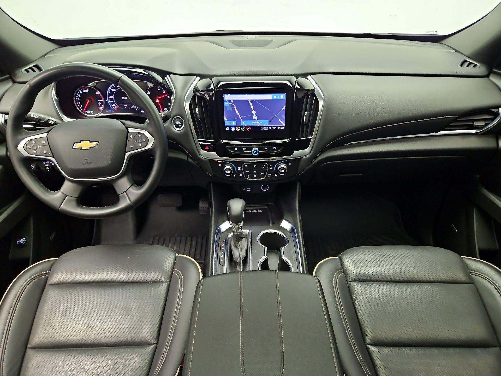 Thumbnail: 2023 Chevrolet Traverse - 9