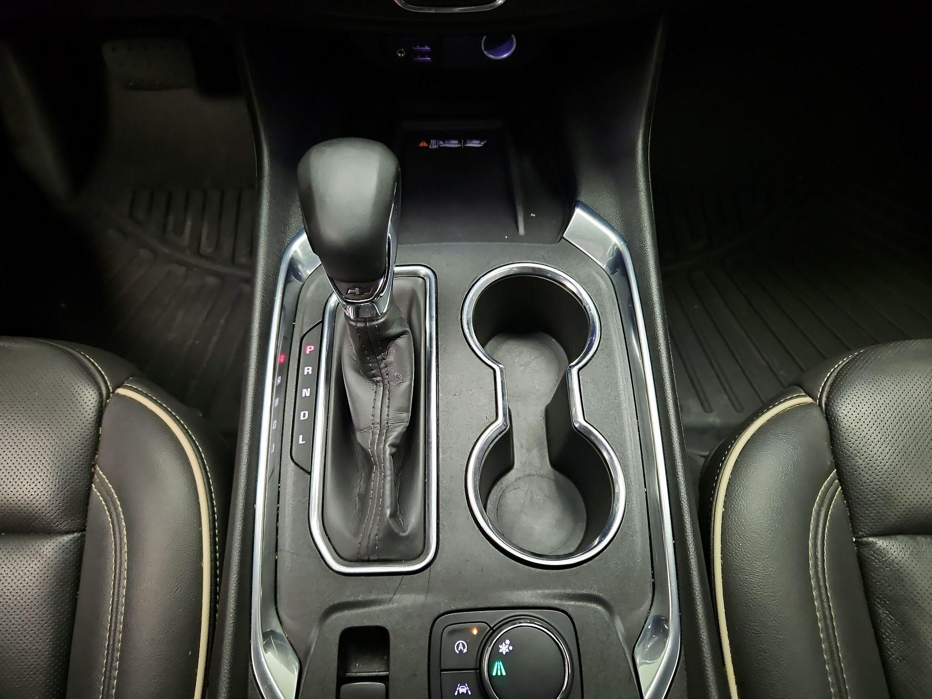 Thumbnail: 2023 Chevrolet Traverse - 18