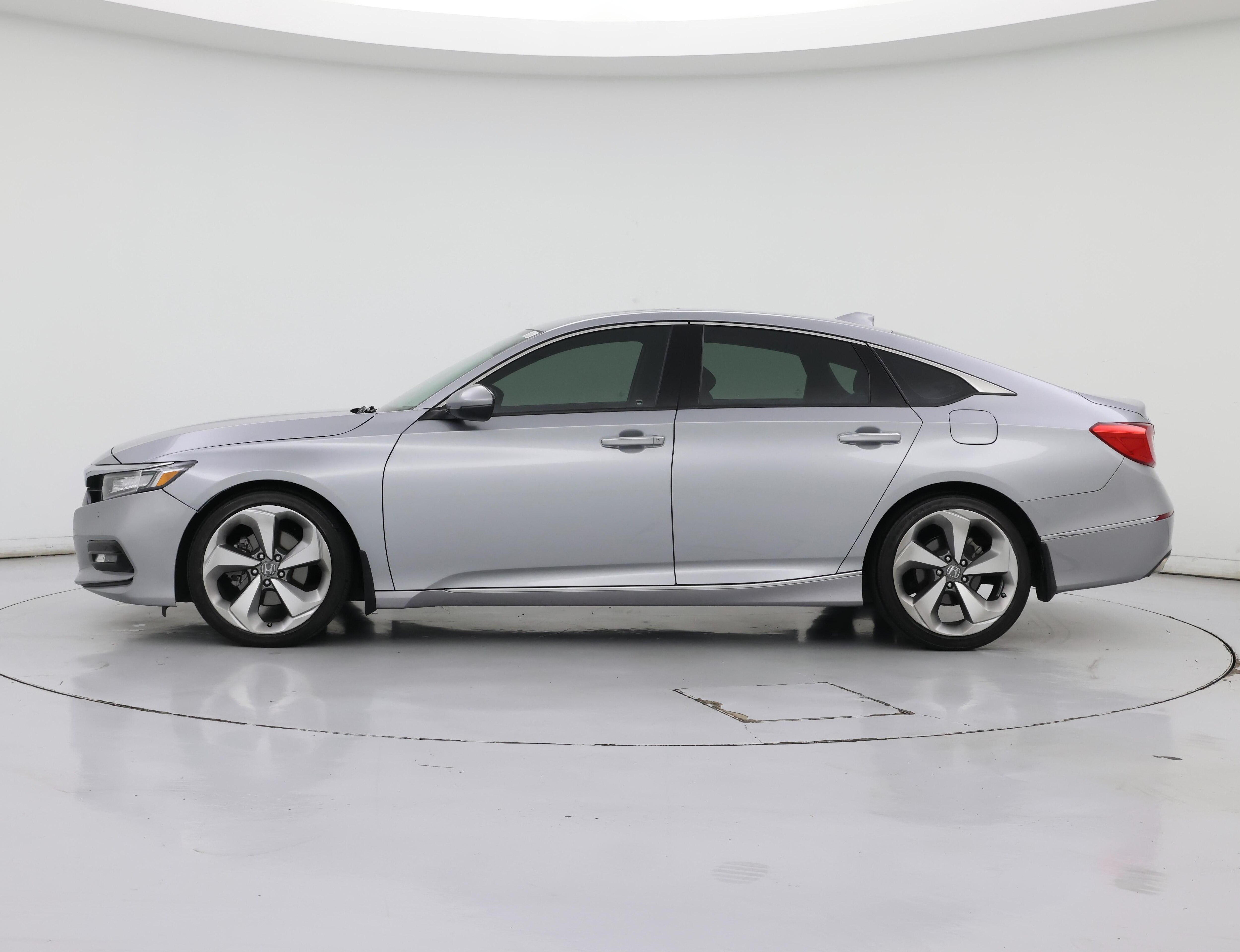 Thumbnail: 2018 Honda Accord - 3