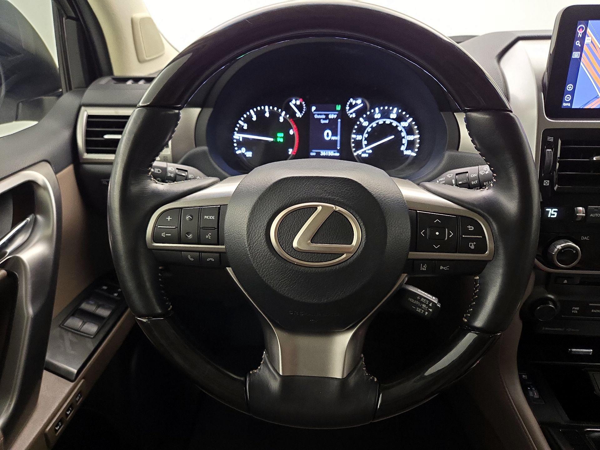 Thumbnail: 2023 Lexus GX - 10