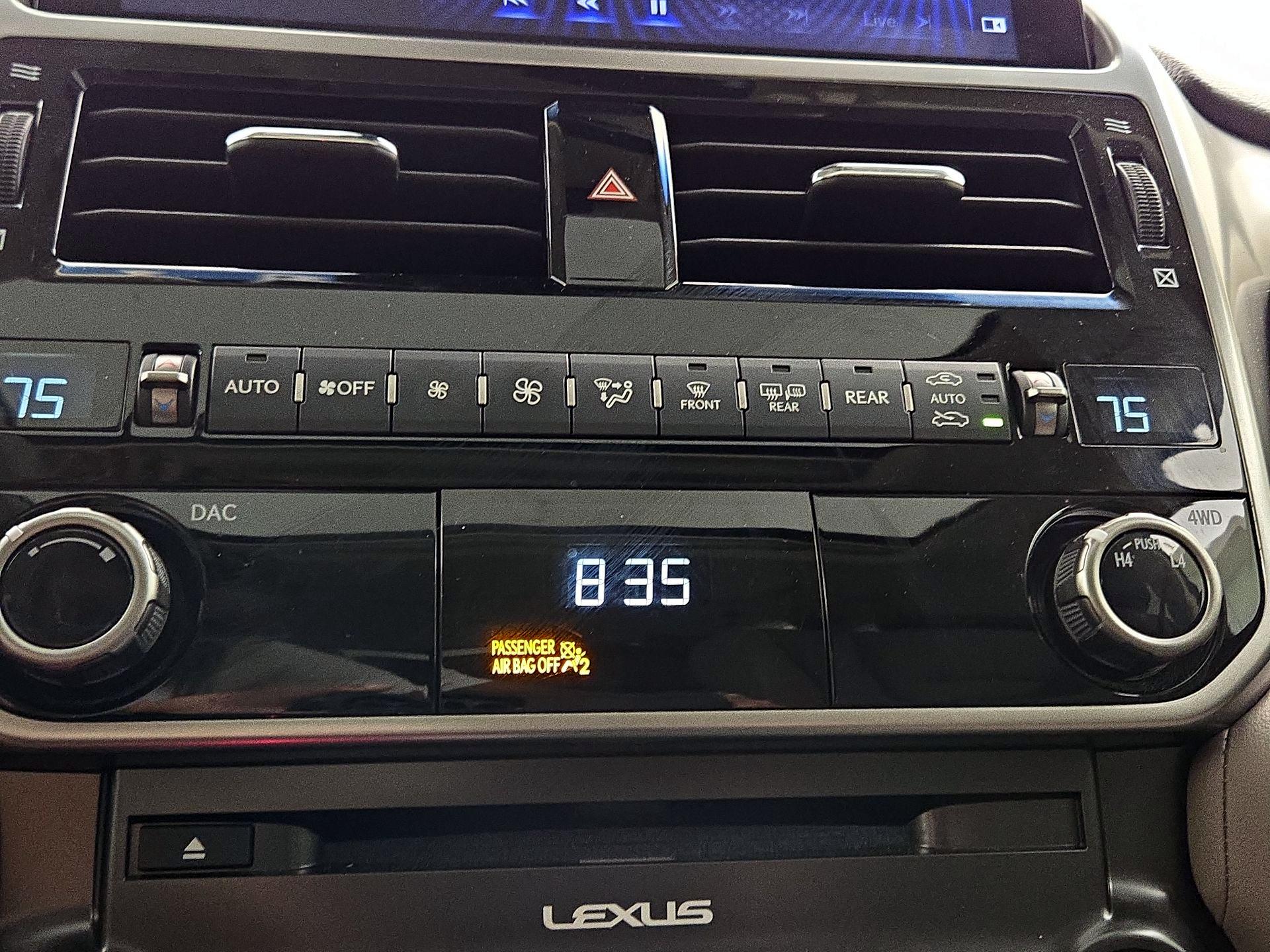 Thumbnail: 2023 Lexus GX - 17