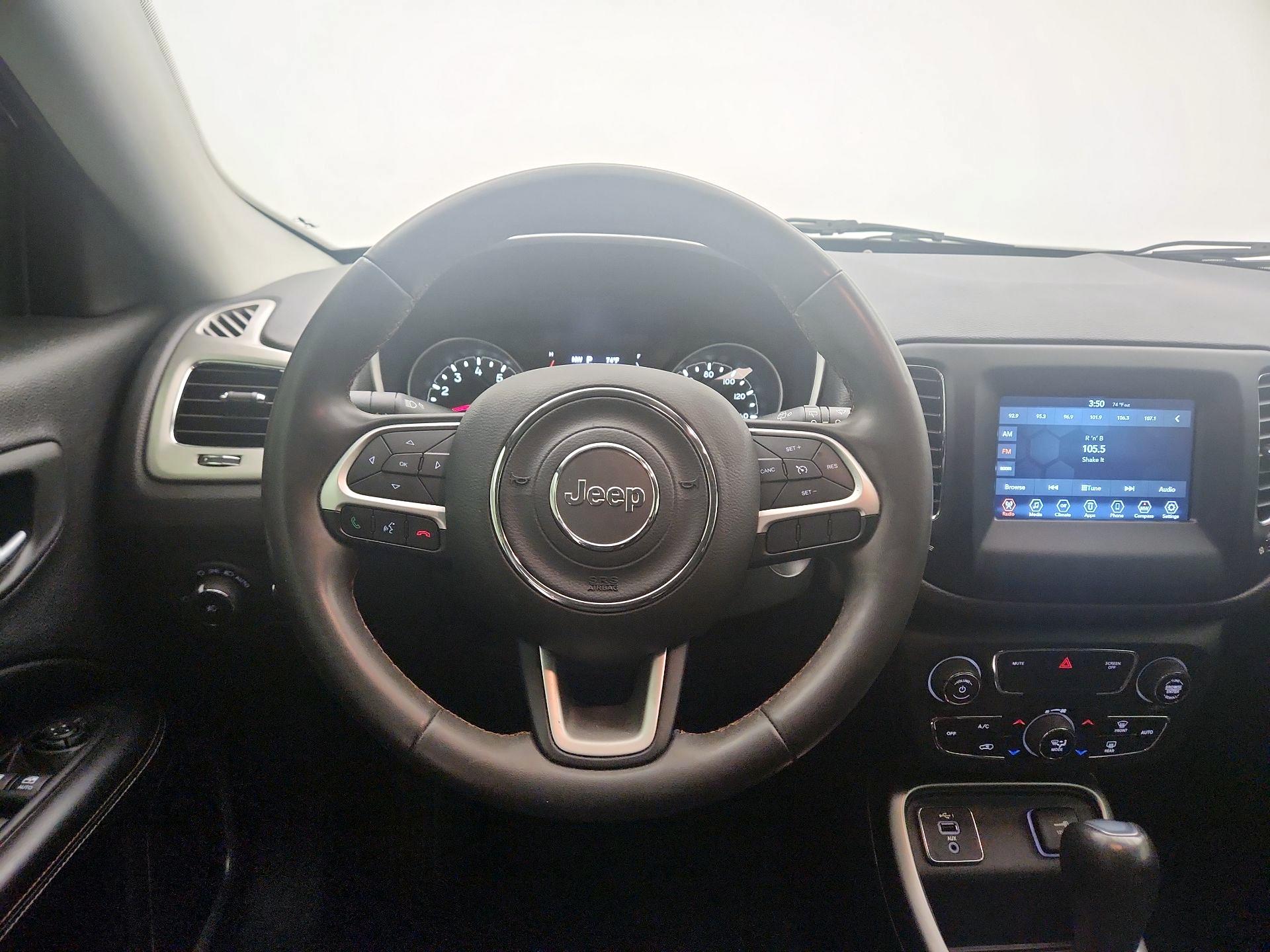 Thumbnail: 2021 Jeep Compass - 10