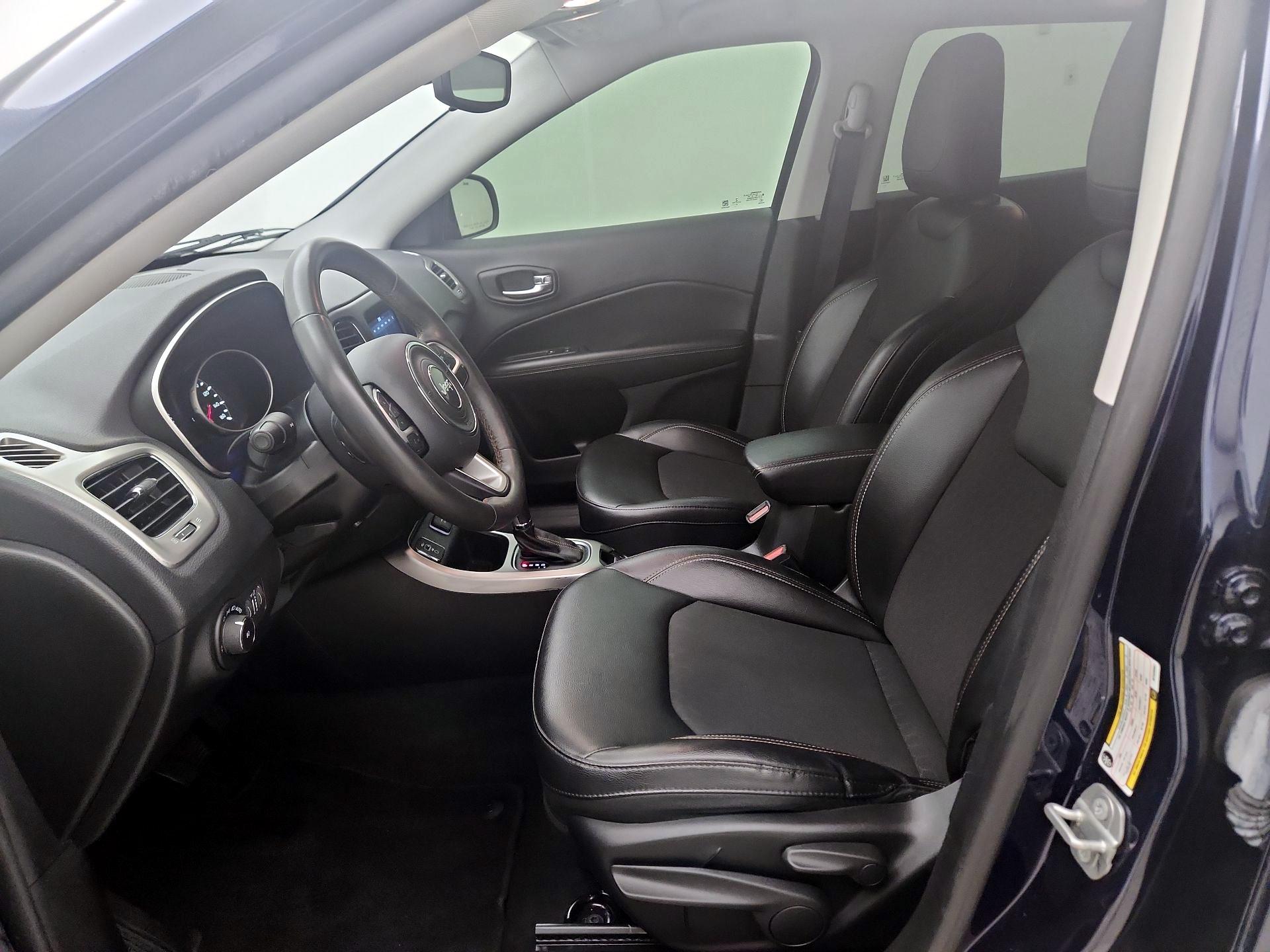 Thumbnail: 2021 Jeep Compass - 11