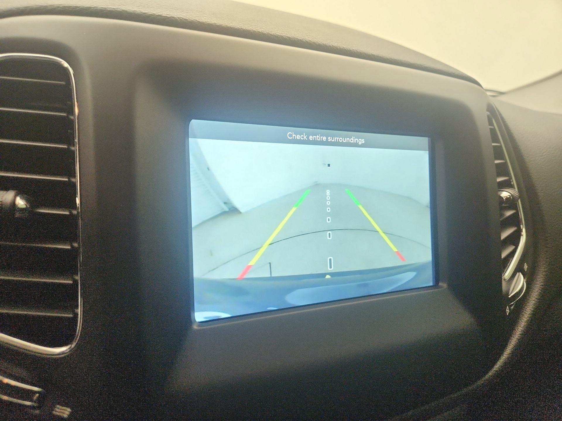 Thumbnail: 2021 Jeep Compass - 14